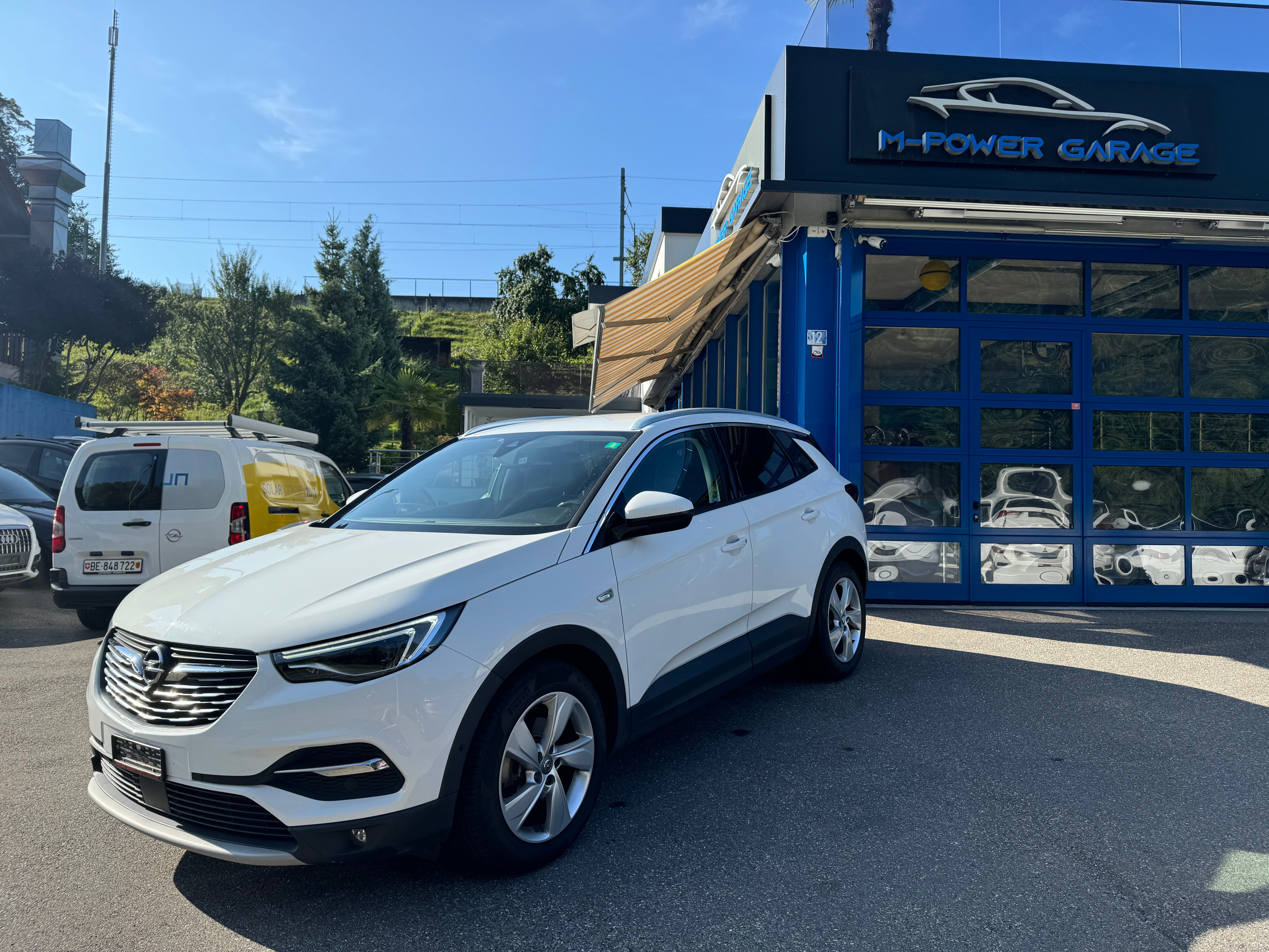 OPEL Grandland X 1.2i TP Automatik