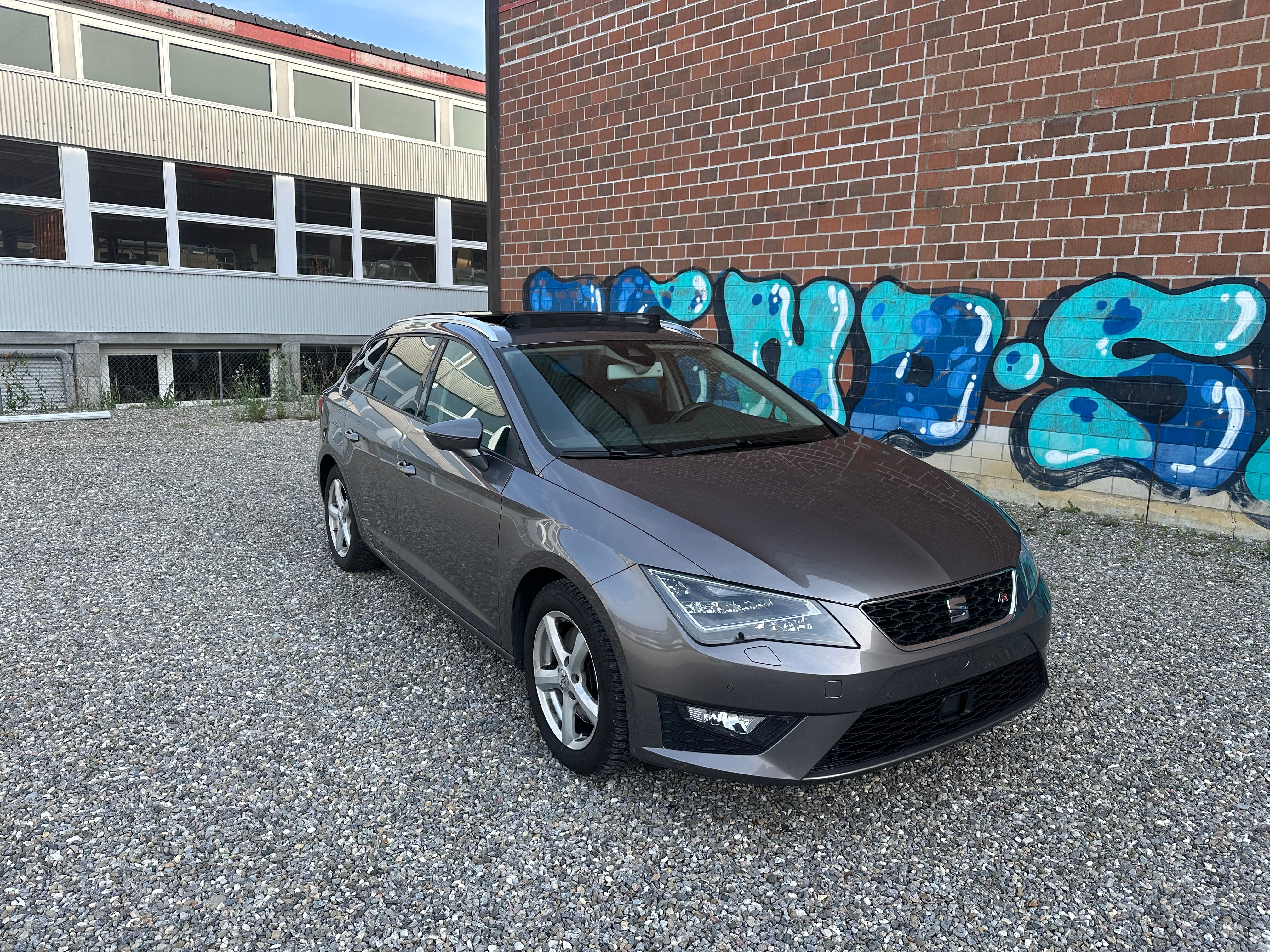 SEAT Leon ST 2.0 TDI FR Viva DSG