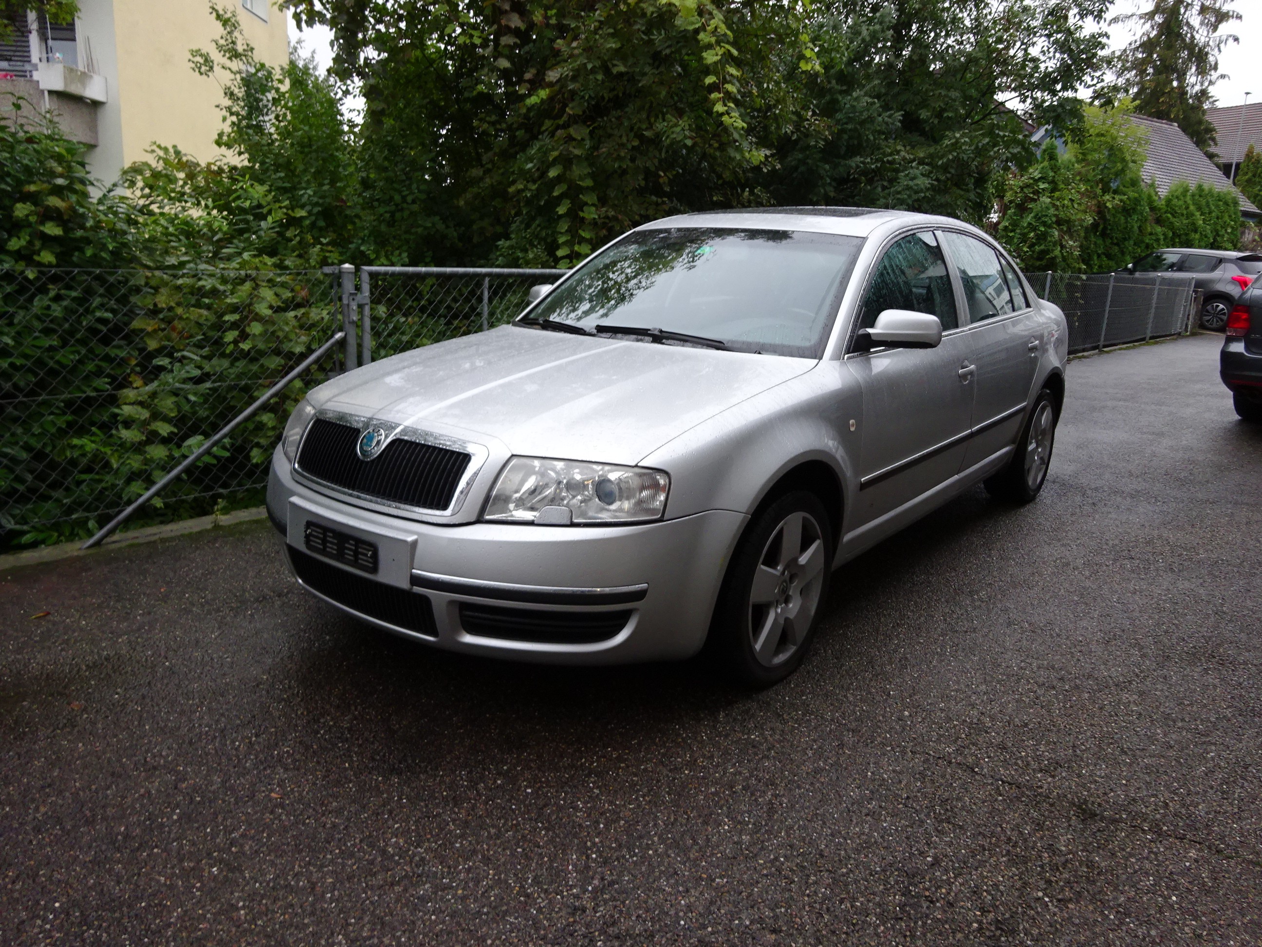 SKODA Superb 2.5 V6 TDi Elegance