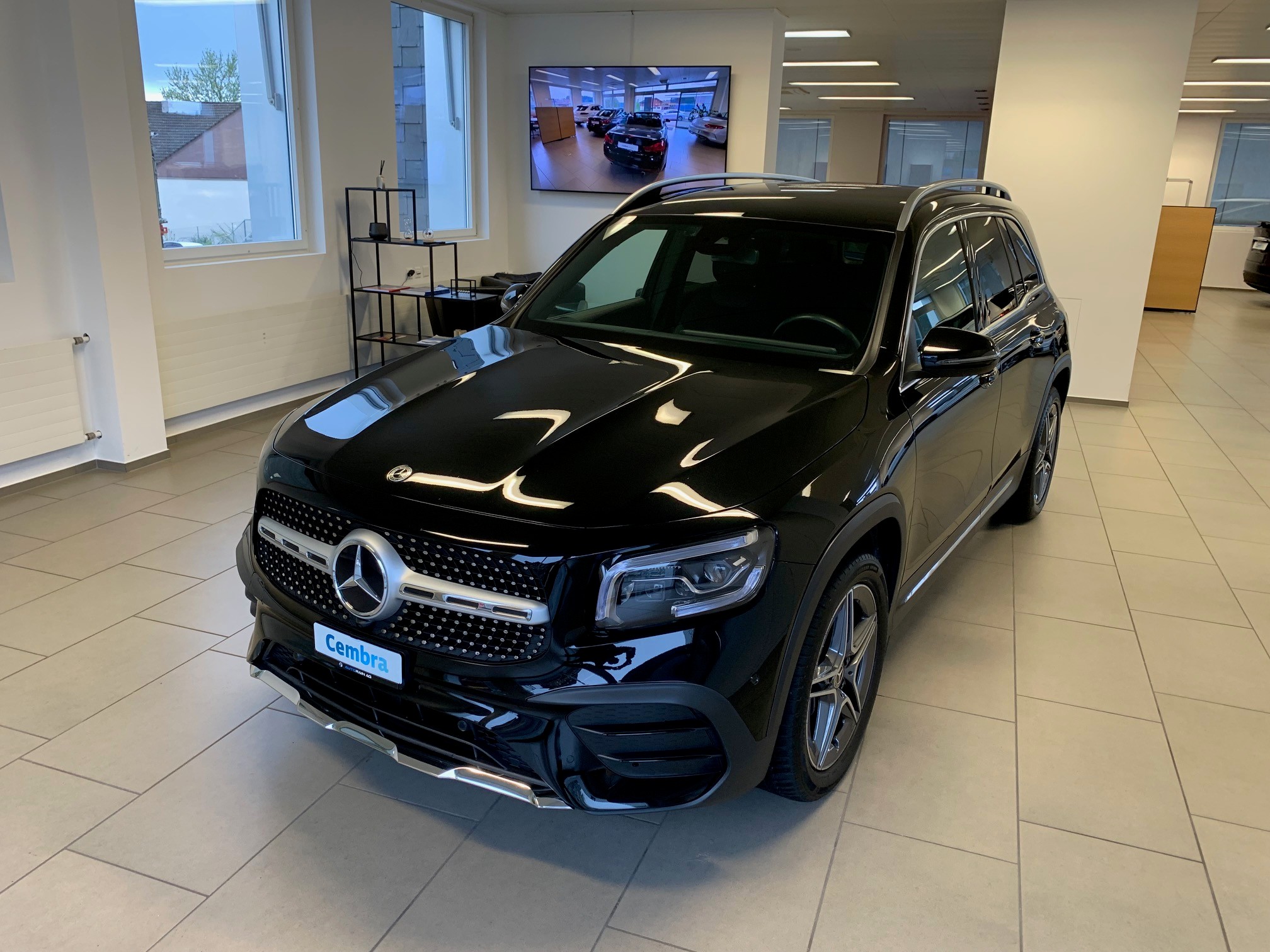 MERCEDES-BENZ GLB 250 4Matic AMG Line 8G-Tronic