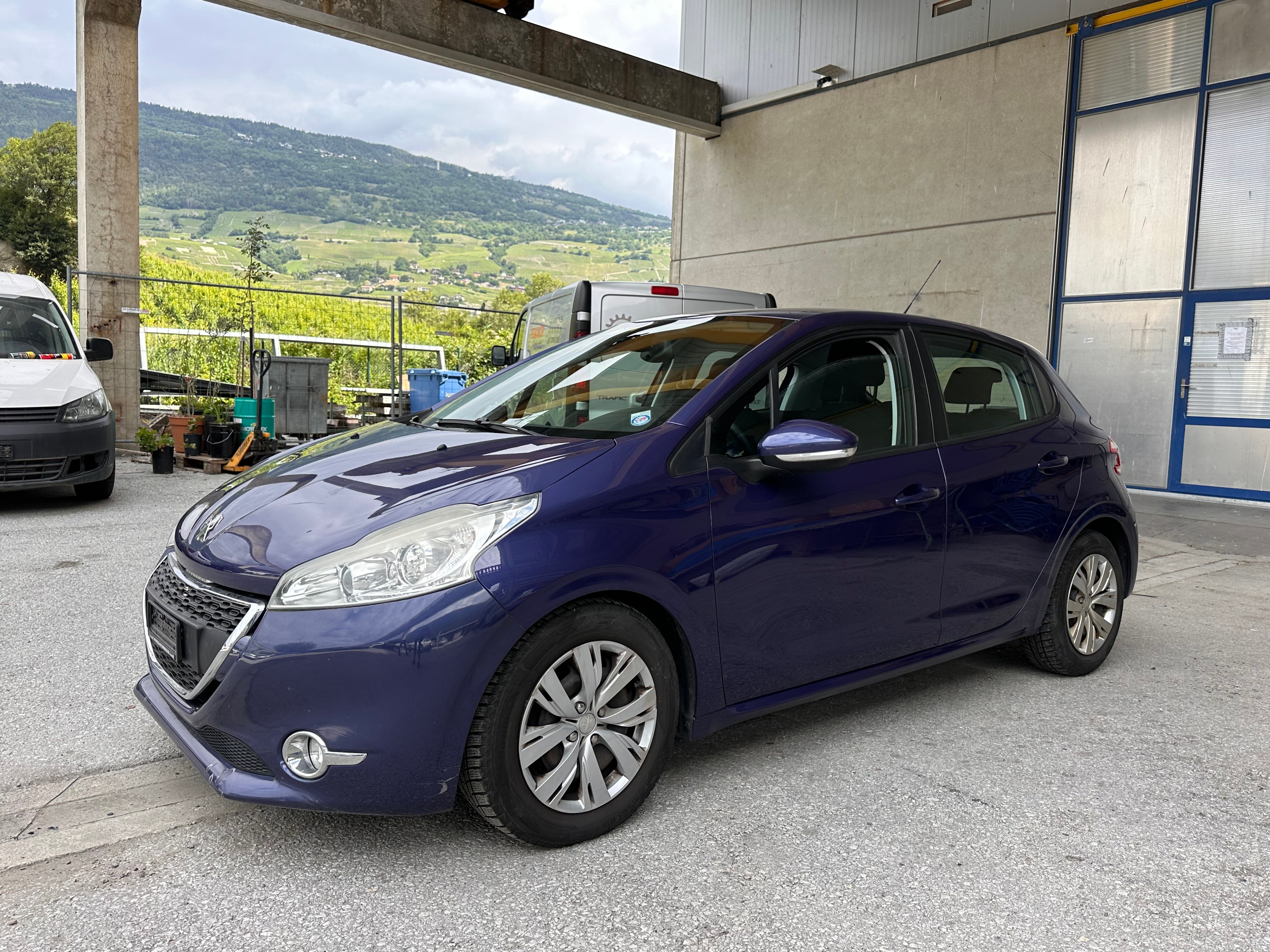 PEUGEOT 208 1.4 VTI Active