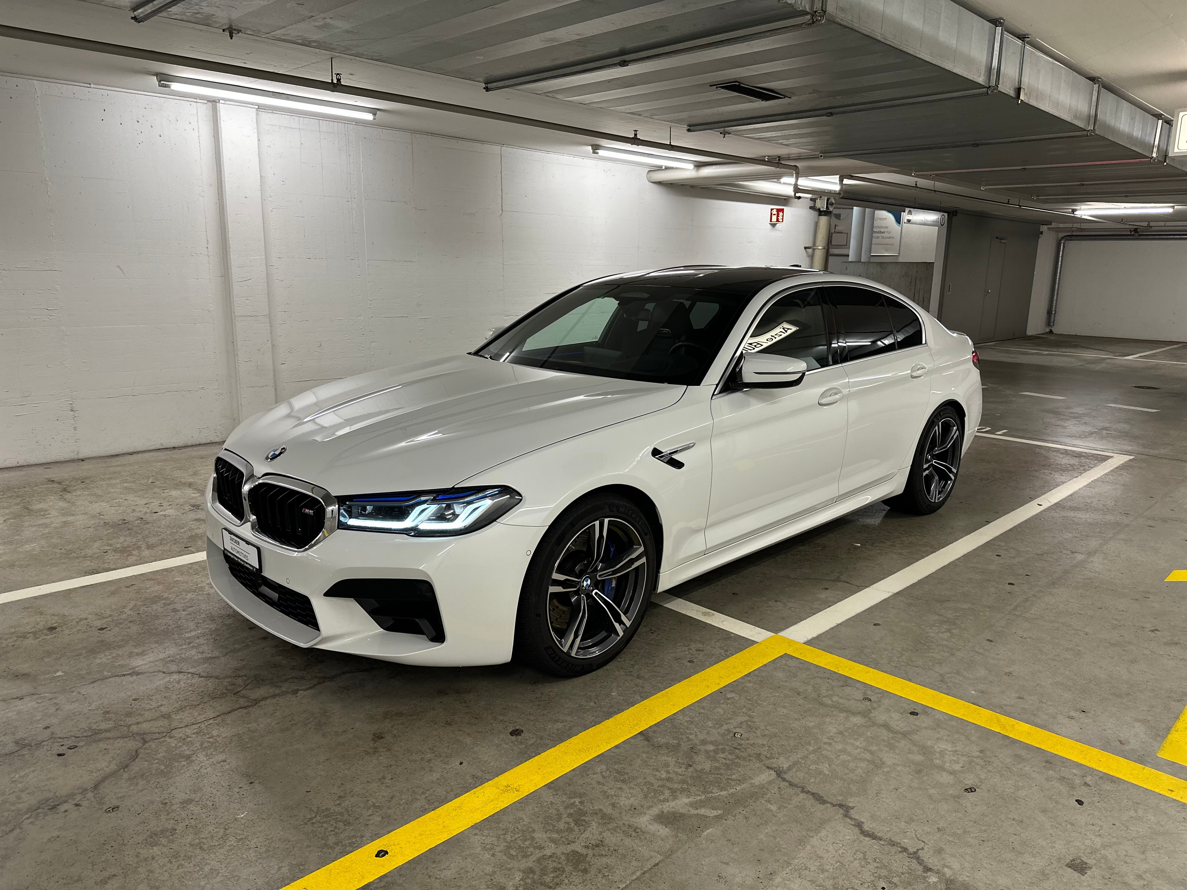 BMW M5 xDrive Drivelogic