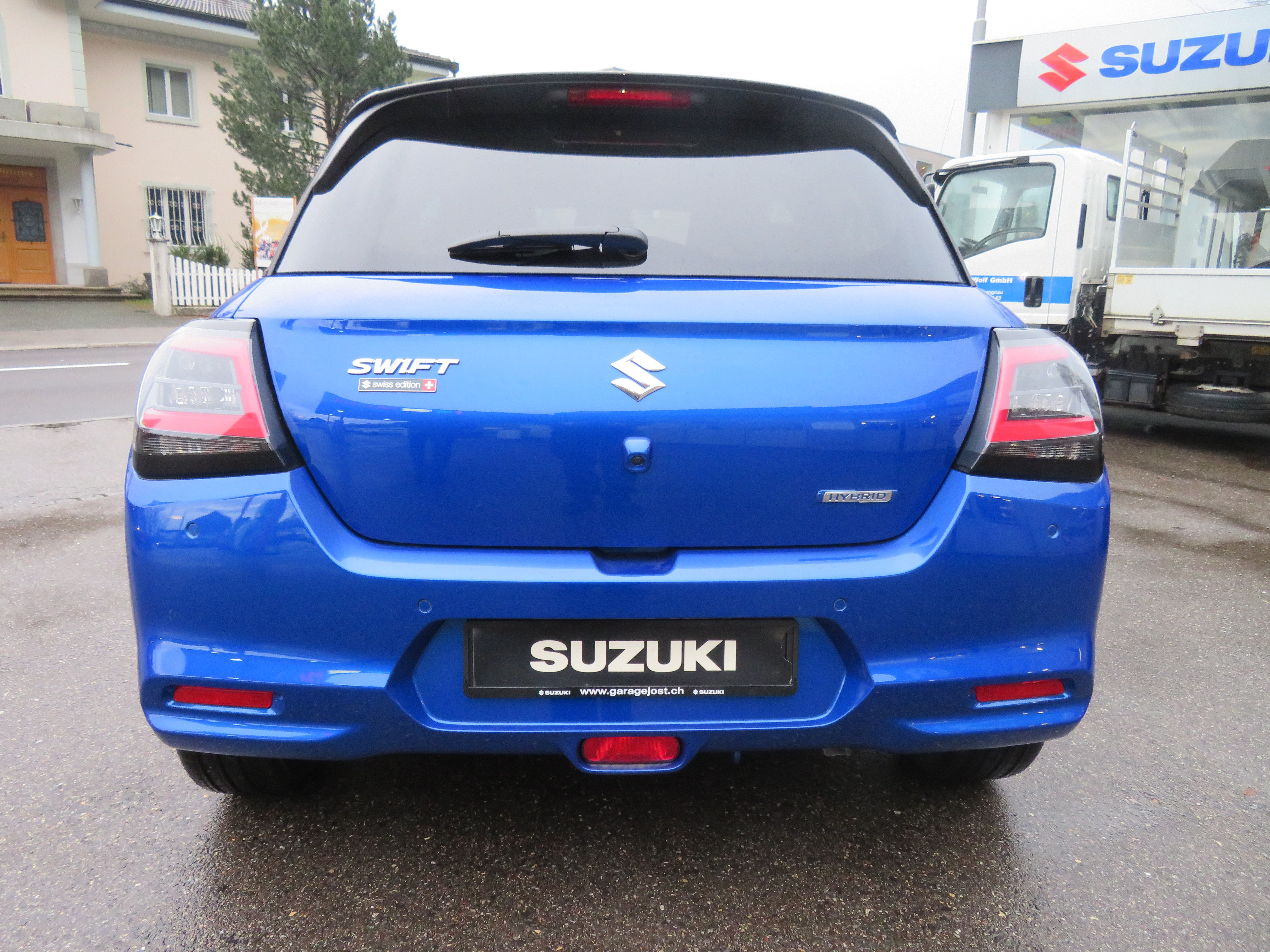 SUZUKI Swift 1.2 1st Edition Top Hybrid CVT