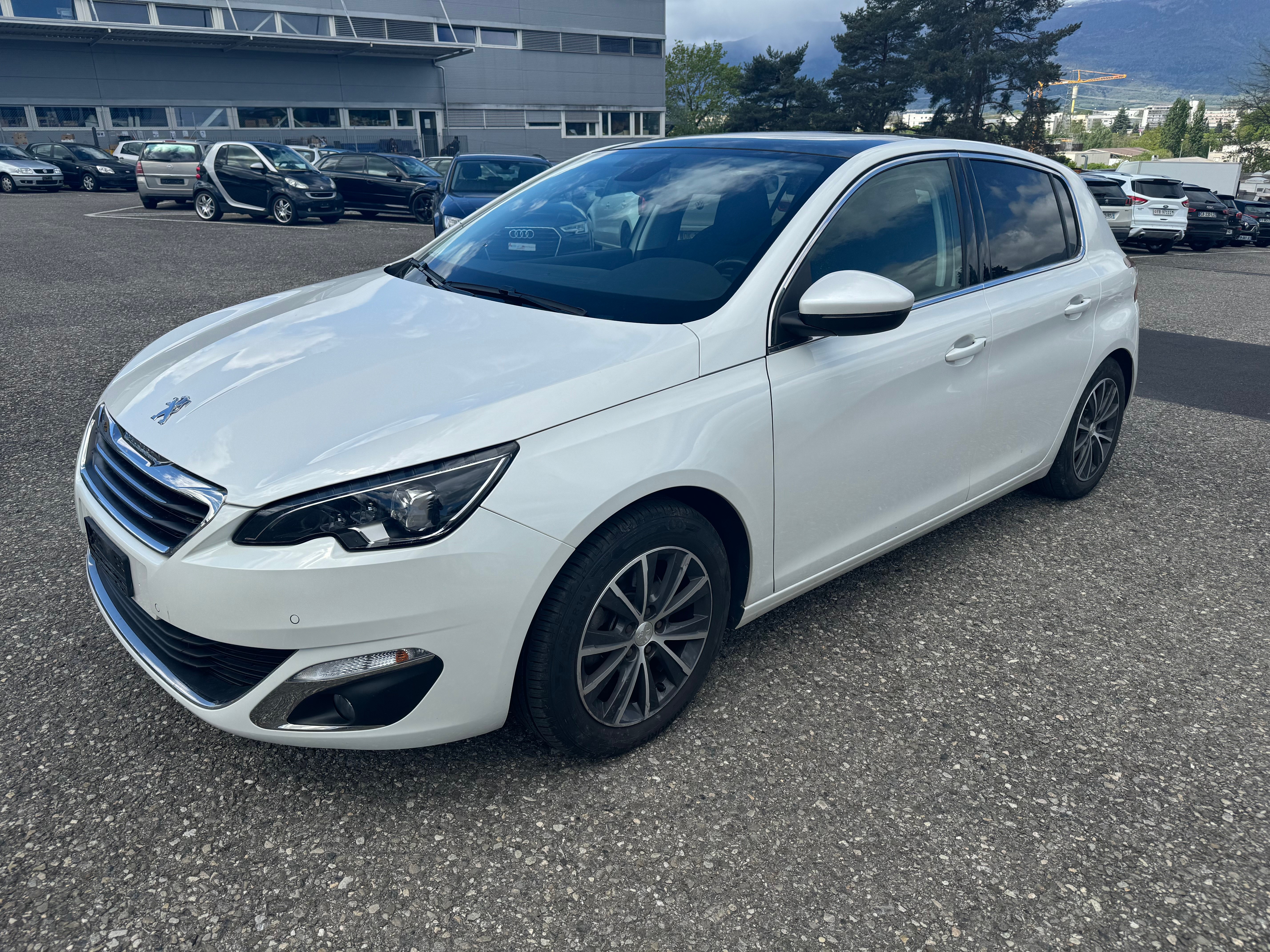 PEUGEOT 308 1.6 e-HDI Allure