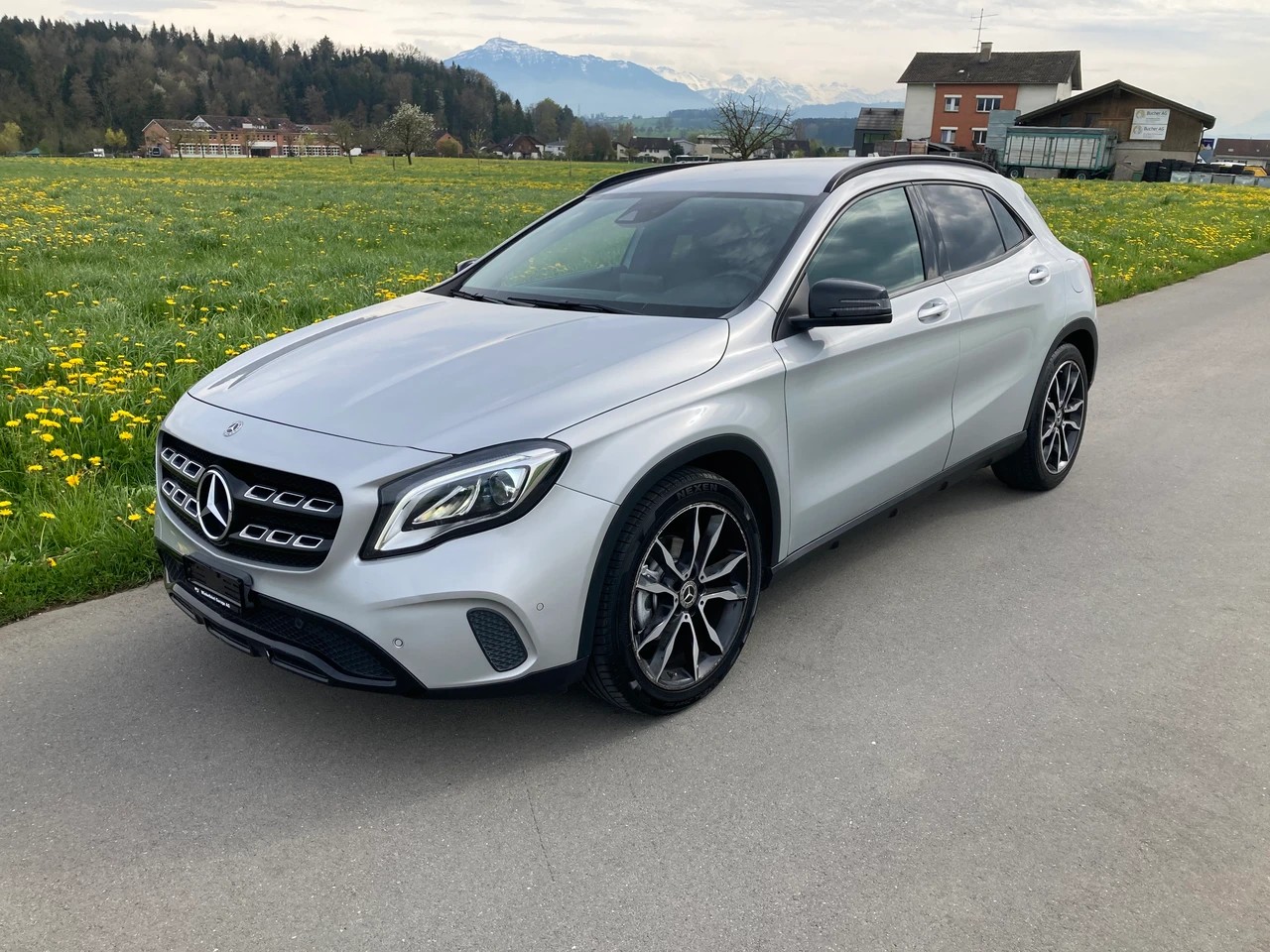 MERCEDES-BENZ GLA 200 CDI Night Star