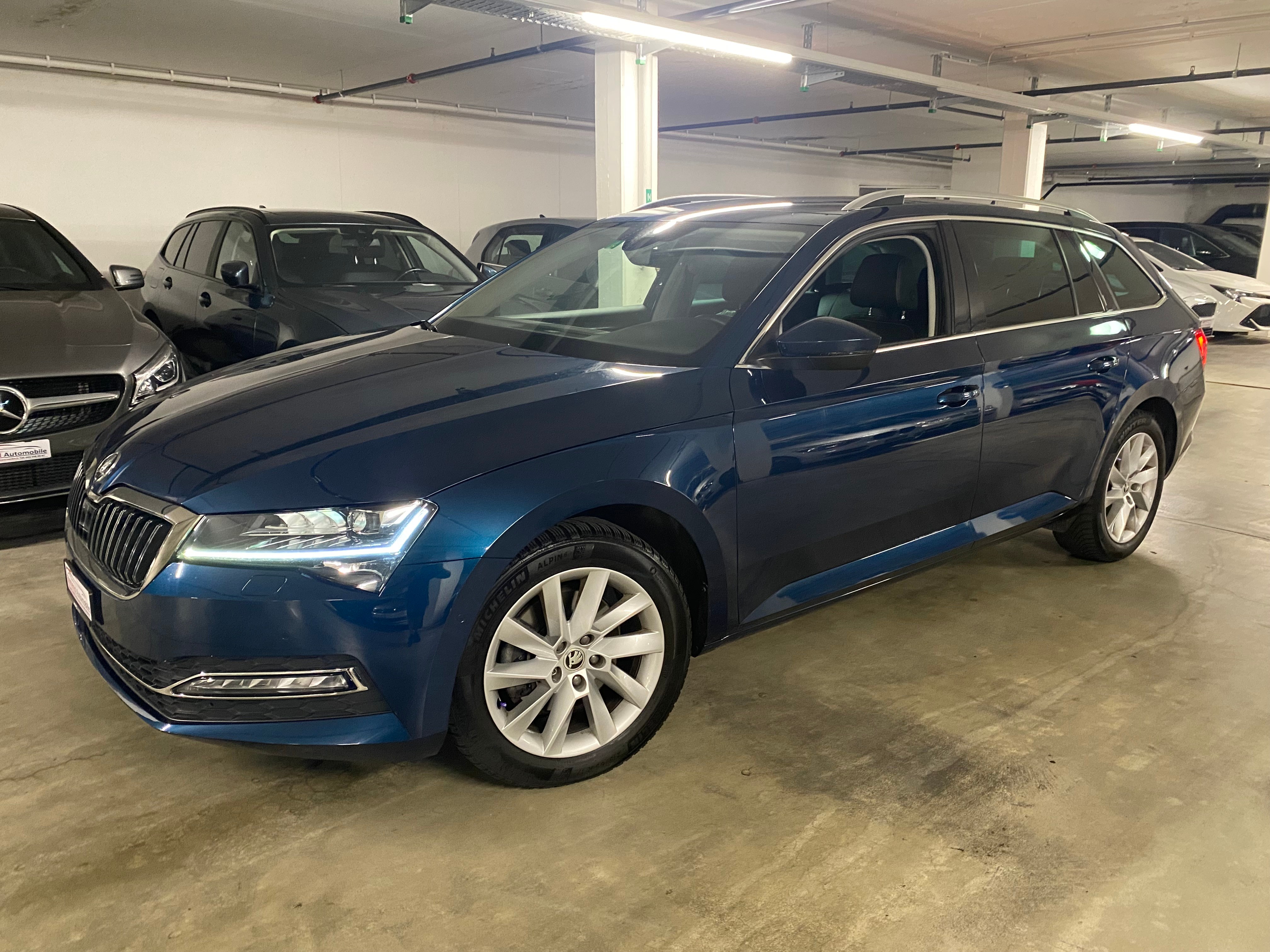 SKODA Superb Combi 2.0 TDi Style 4x4 DSG