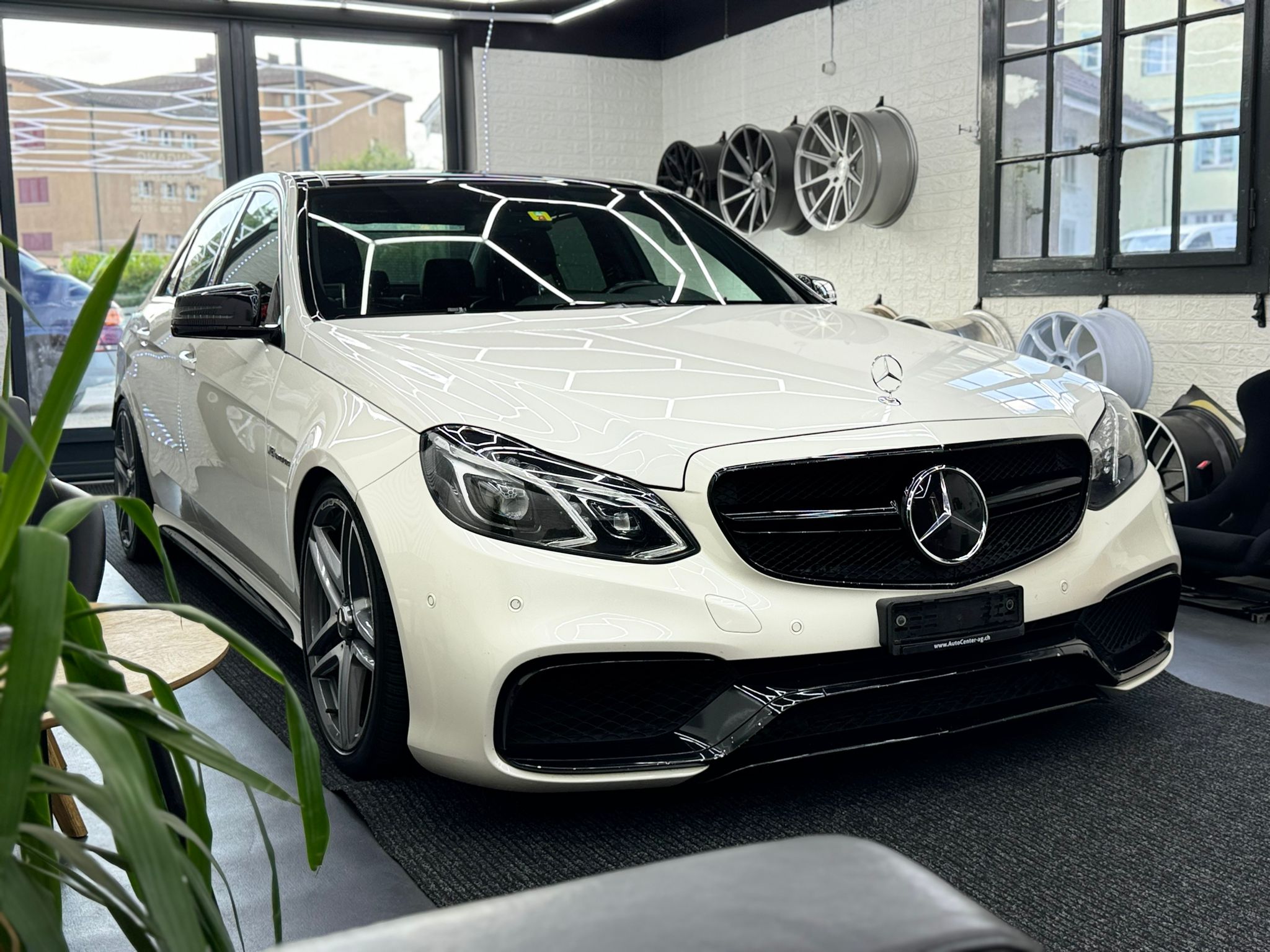 MERCEDES-BENZ E 63 AMG Speedshift