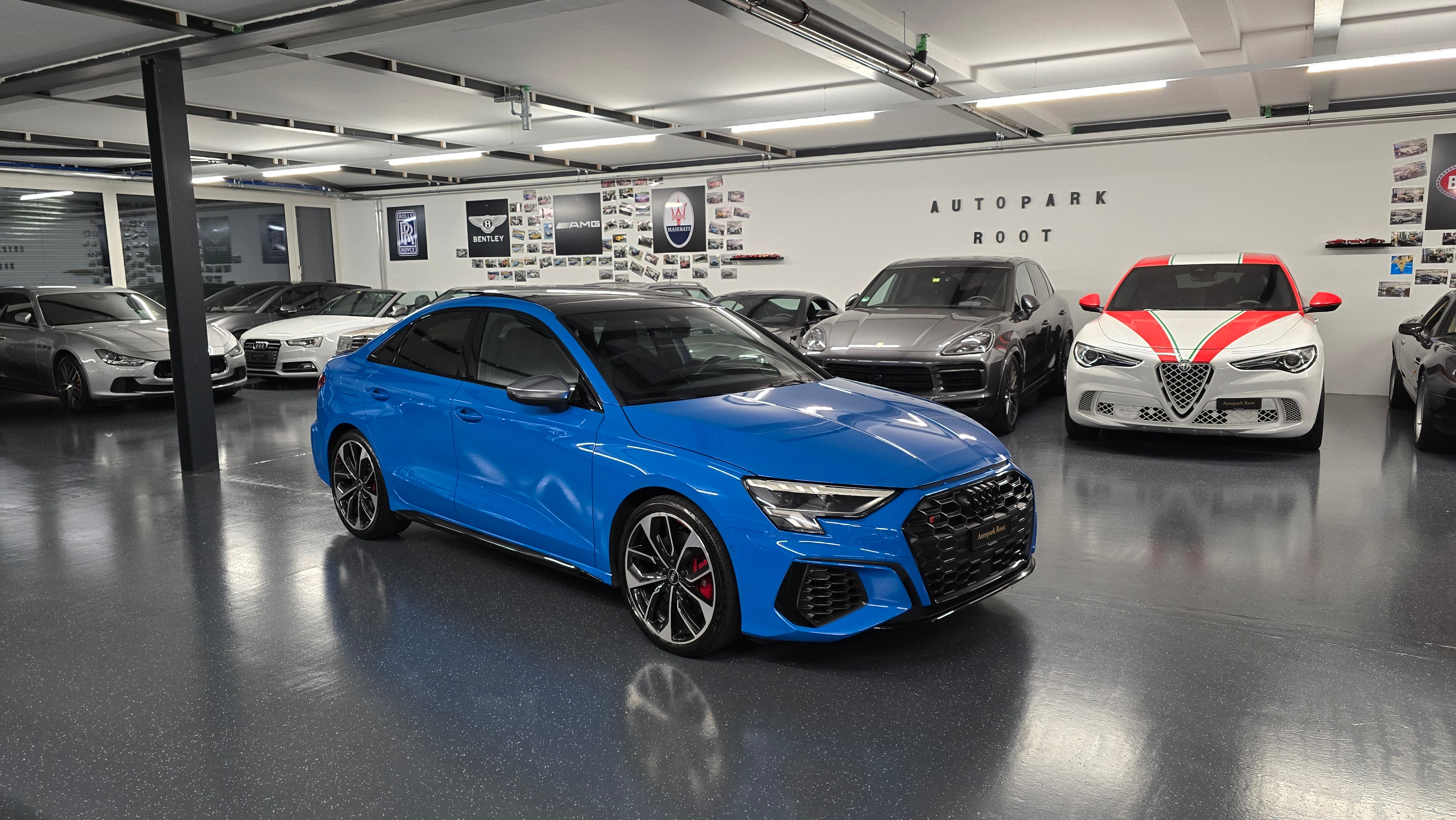 AUDI S3 Limousine 2.0 TFSI quattro S-tronic Turboblau