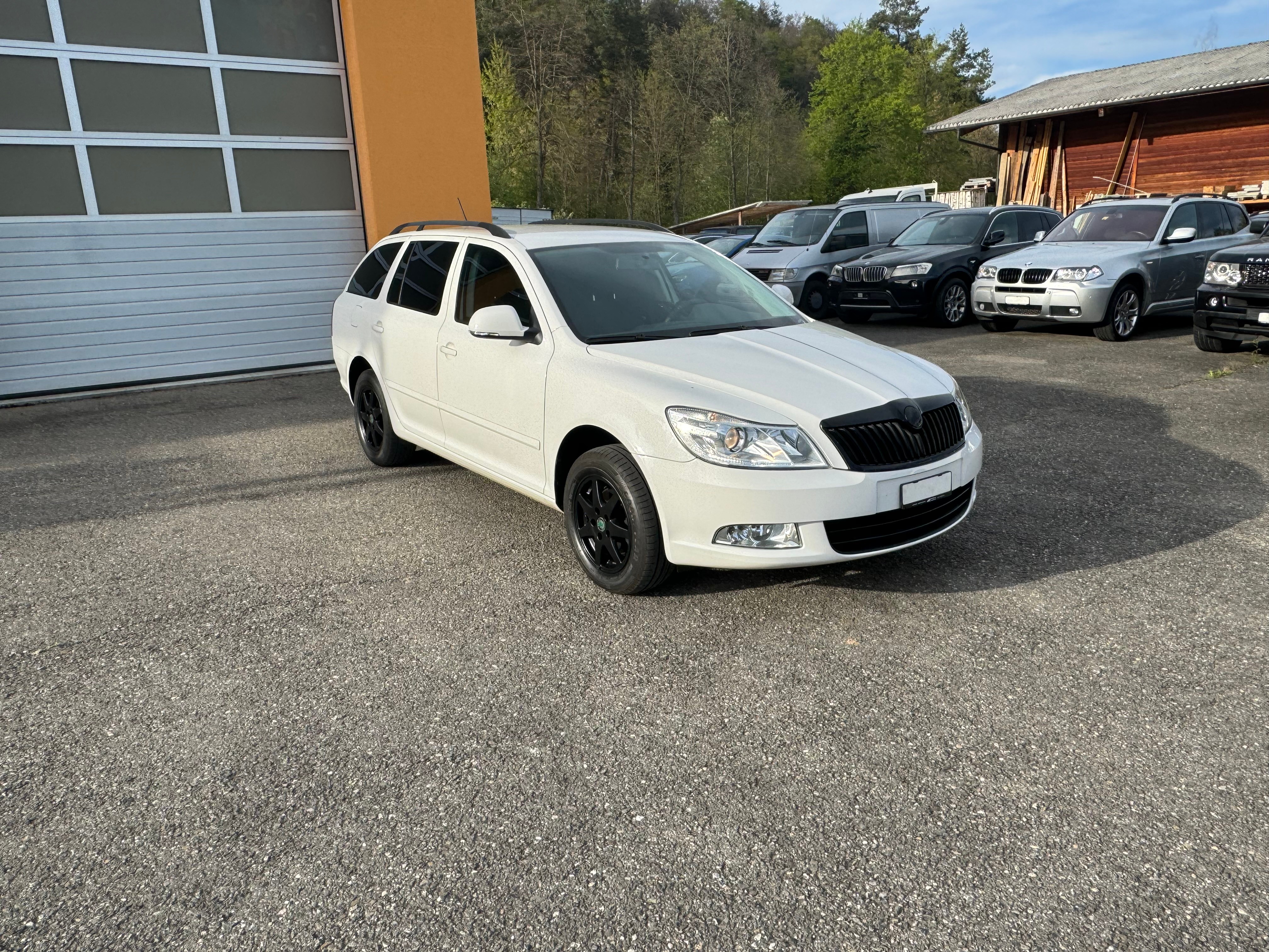 SKODA Octavia Combi 1.6 TDI Elegance 4x4