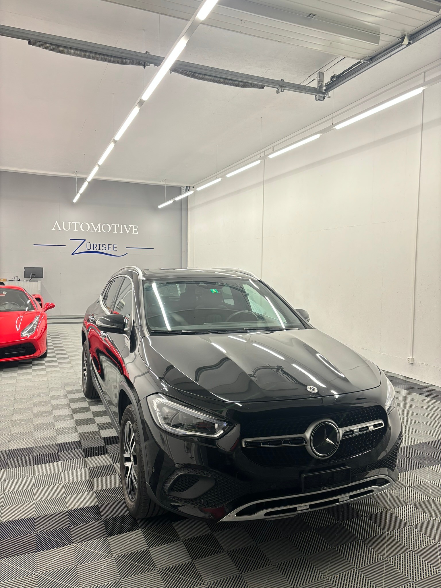 MERCEDES-BENZ GLA 250 4Matic Style 8G-DCT