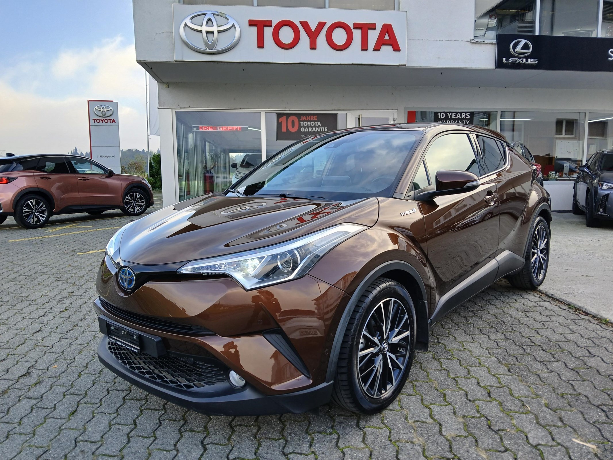 TOYOTA C-HR 1.8 VVTi HSD Premium