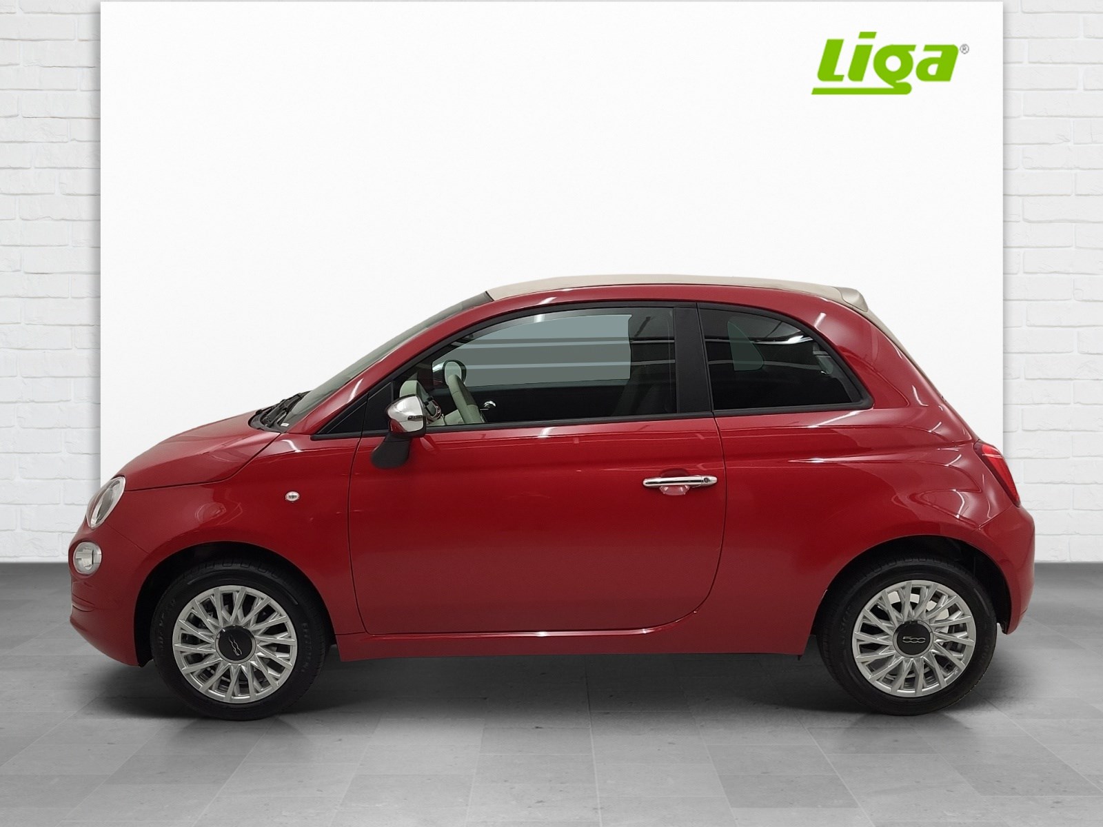 FIAT 500 C 1.0 Hybrid Swiss Edition