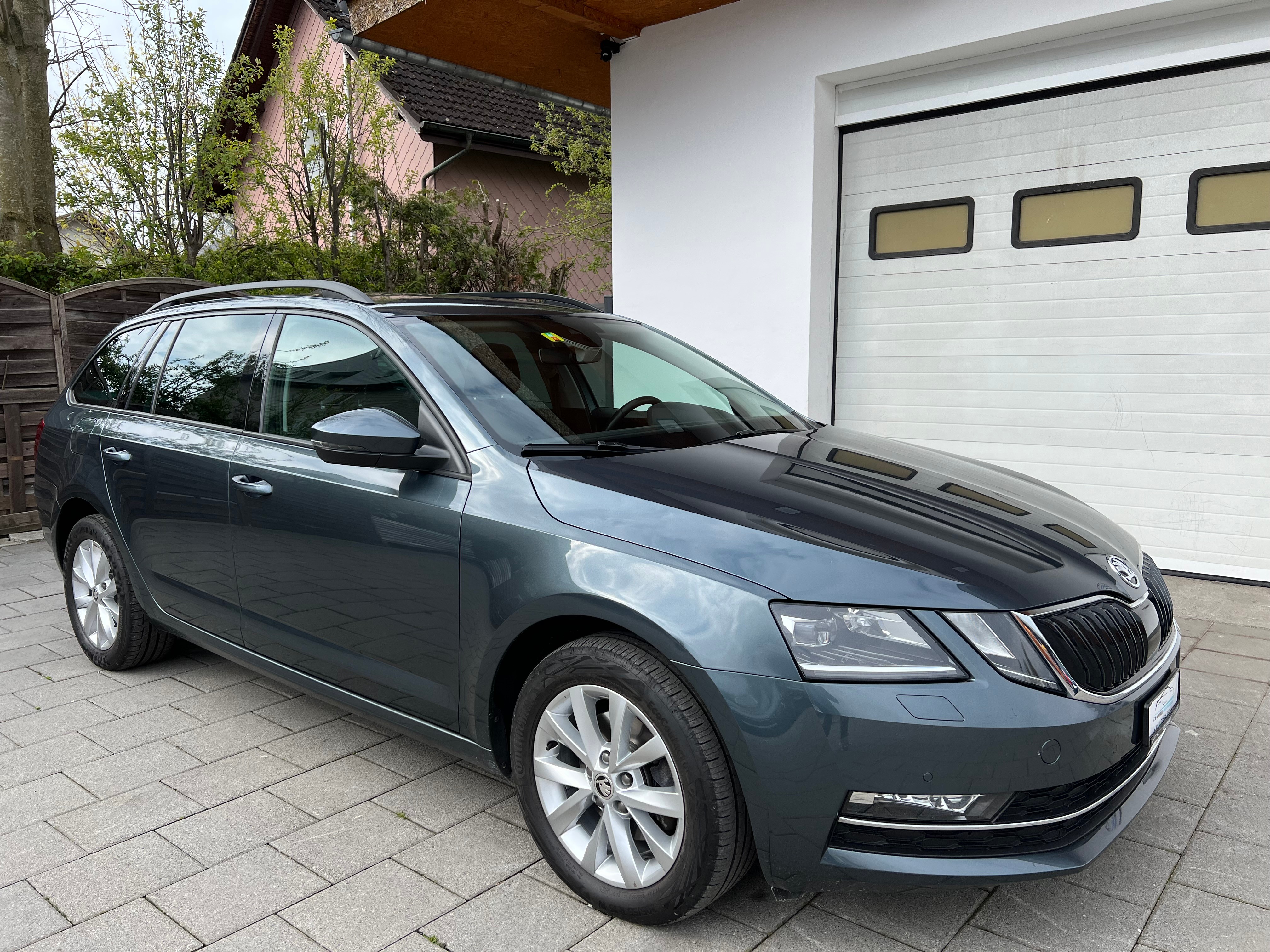 SKODA Octavia Combi 2.0 TDI Style DSG