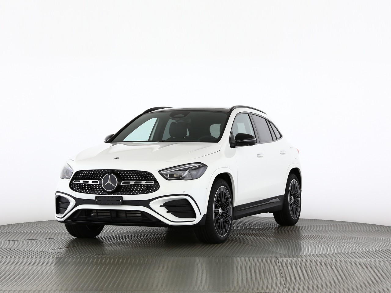 MERCEDES-BENZ GLA 220d 4Matic 8G-DCT