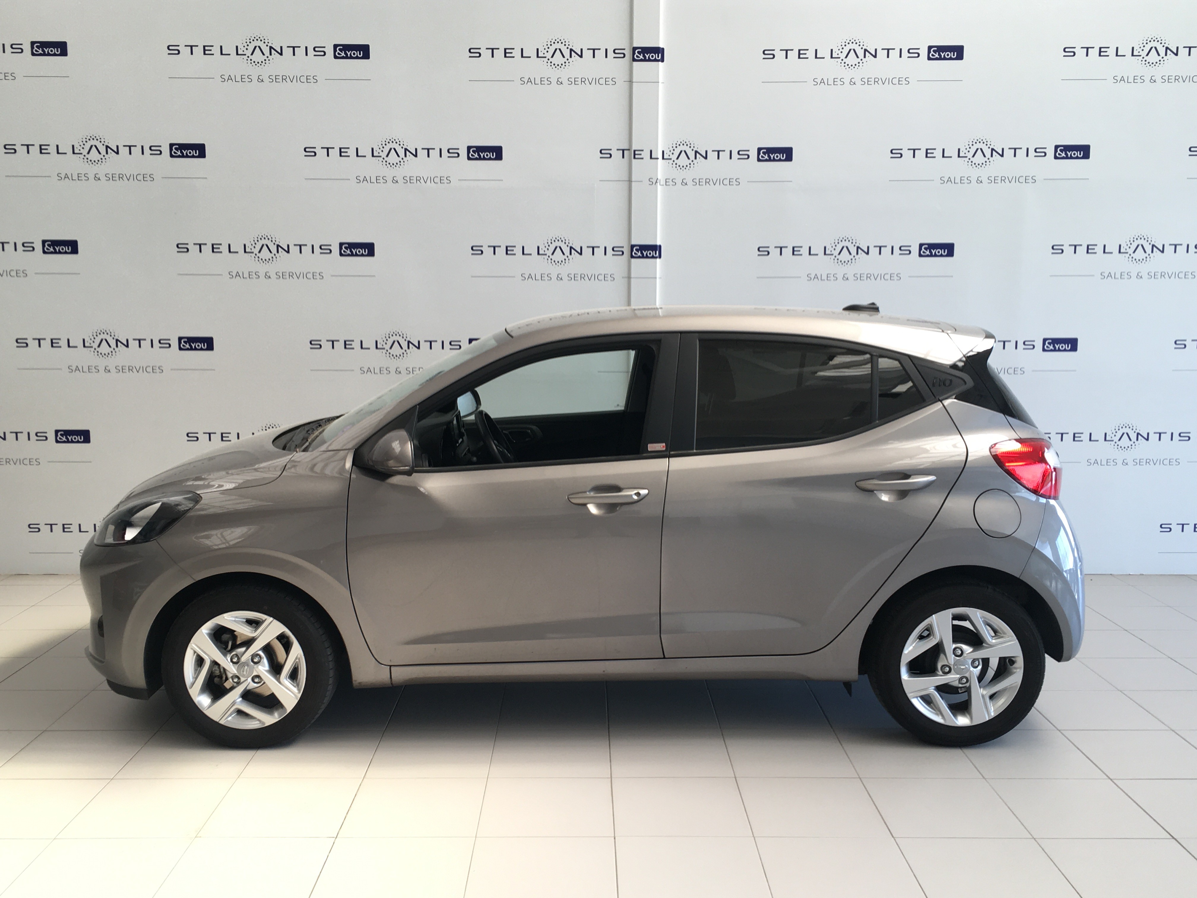 HYUNDAI i10 1.2 Amplia Automat