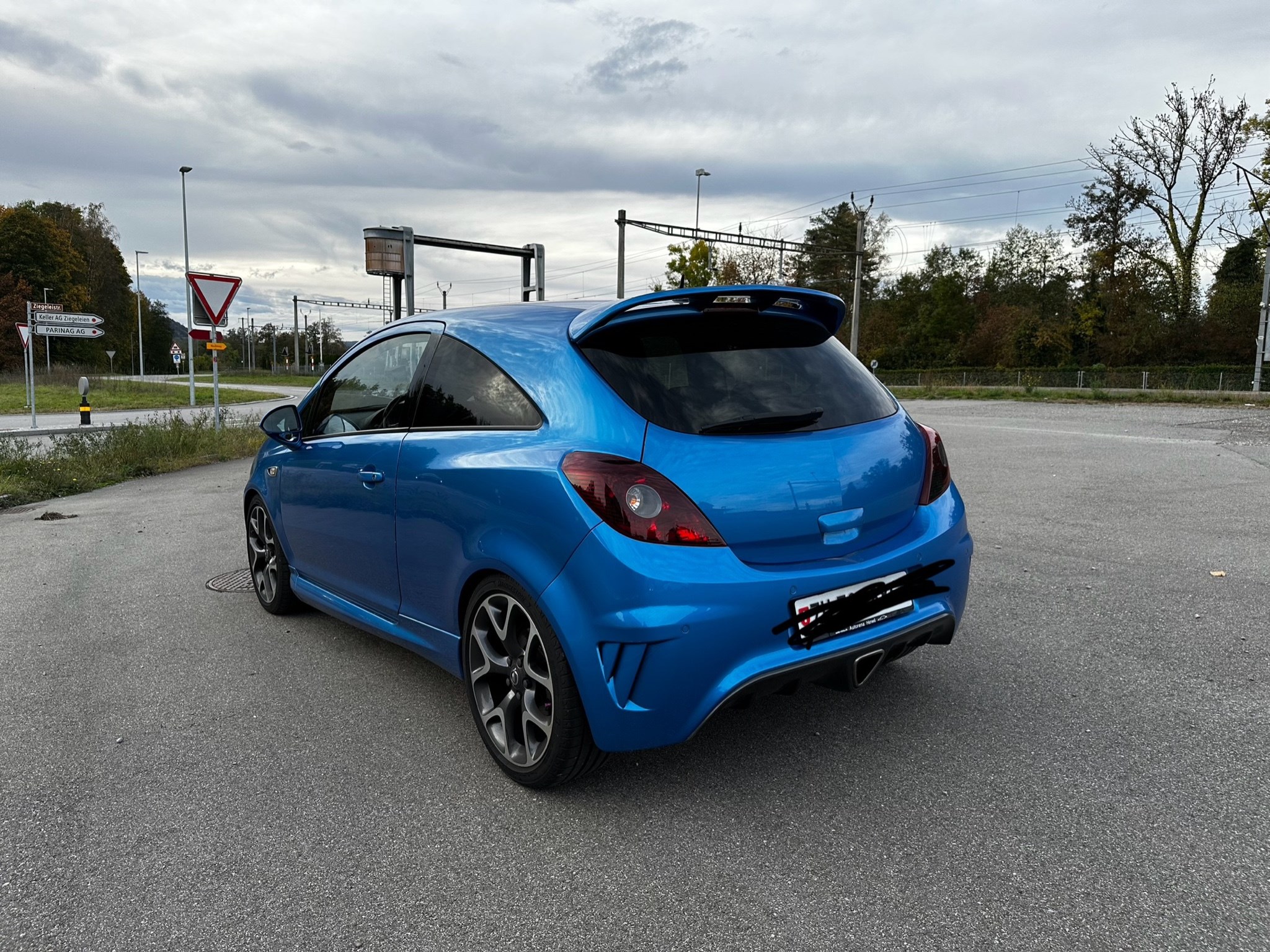 OPEL Corsa 1.6 Turbo OPC