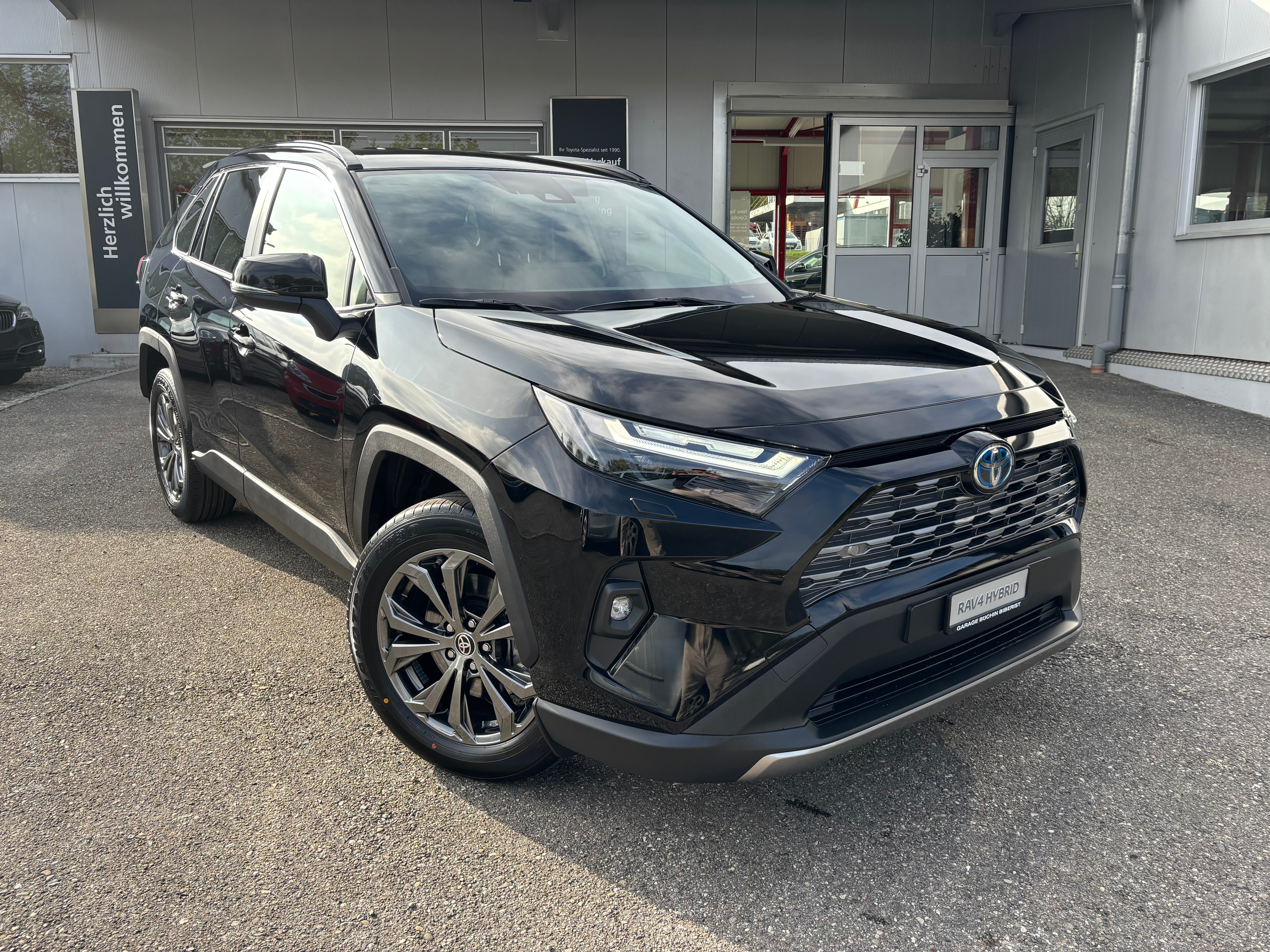 TOYOTA RAV-4 2.5 HSD Trend e-CVT 4WD