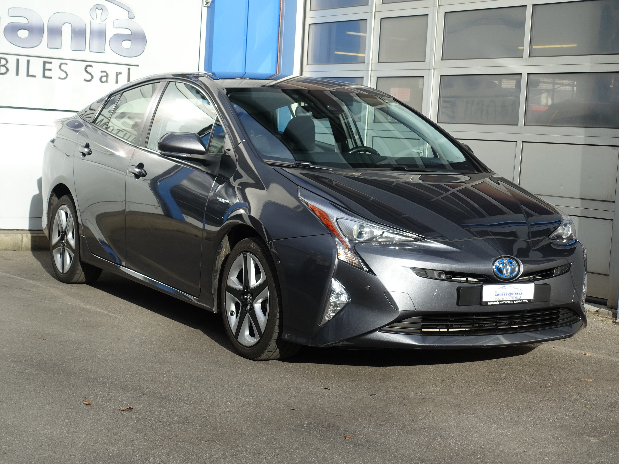 TOYOTA Prius 1.8 VVT-i HSD Sol Premium