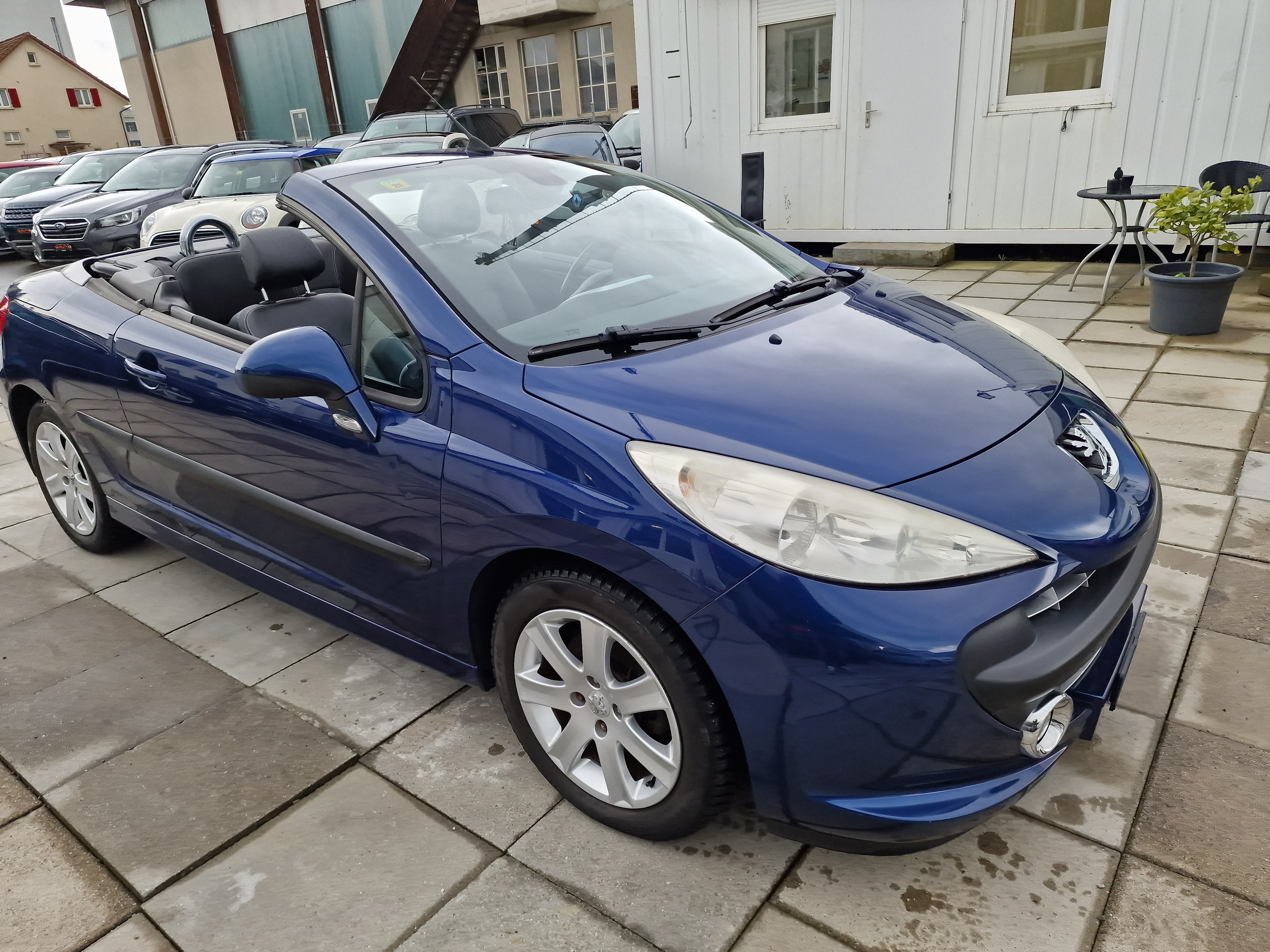 PEUGEOT 207 CC 1.6 16V Turbo Platinium Edition