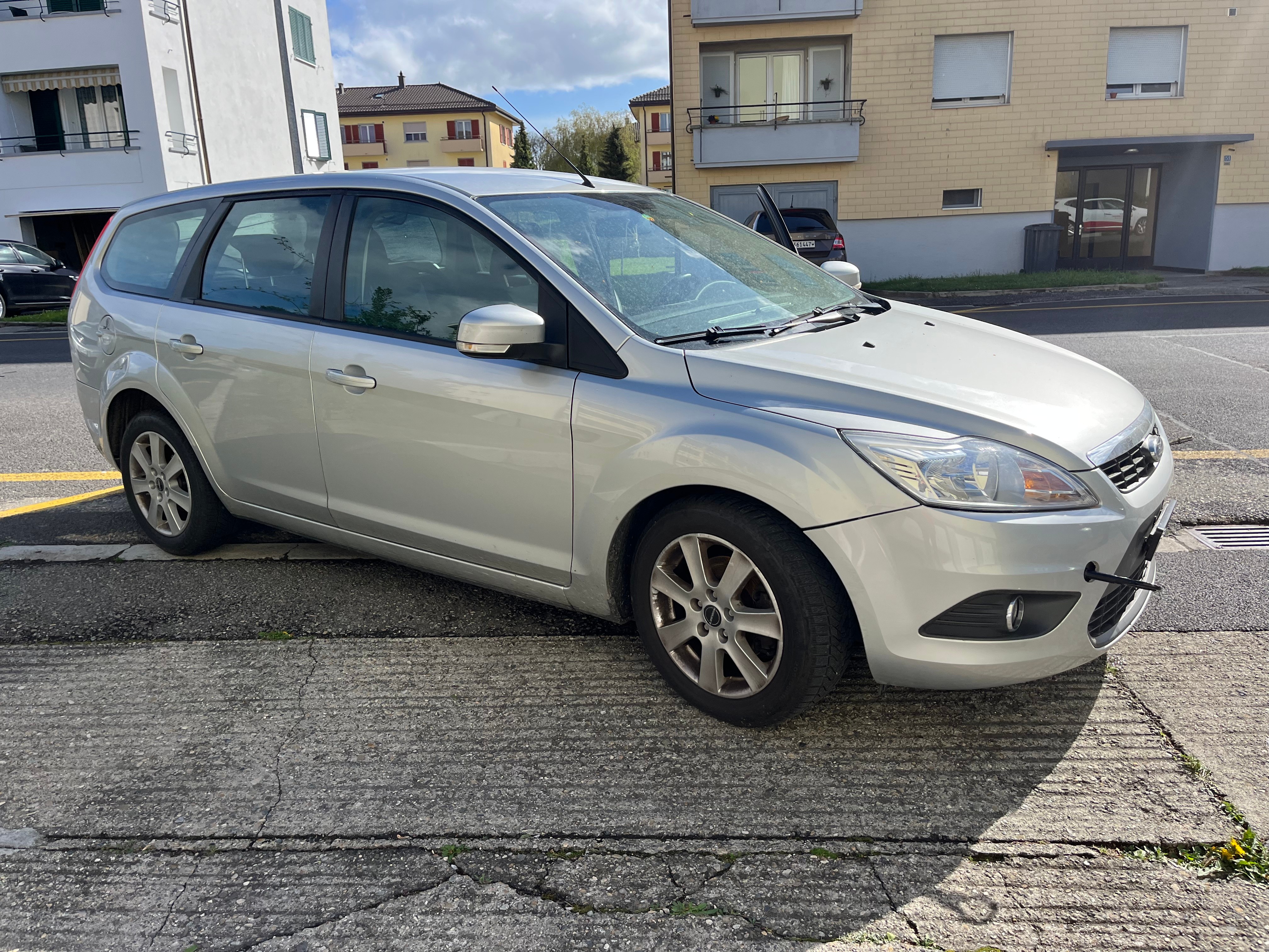 FORD Focus 1.8i Carving