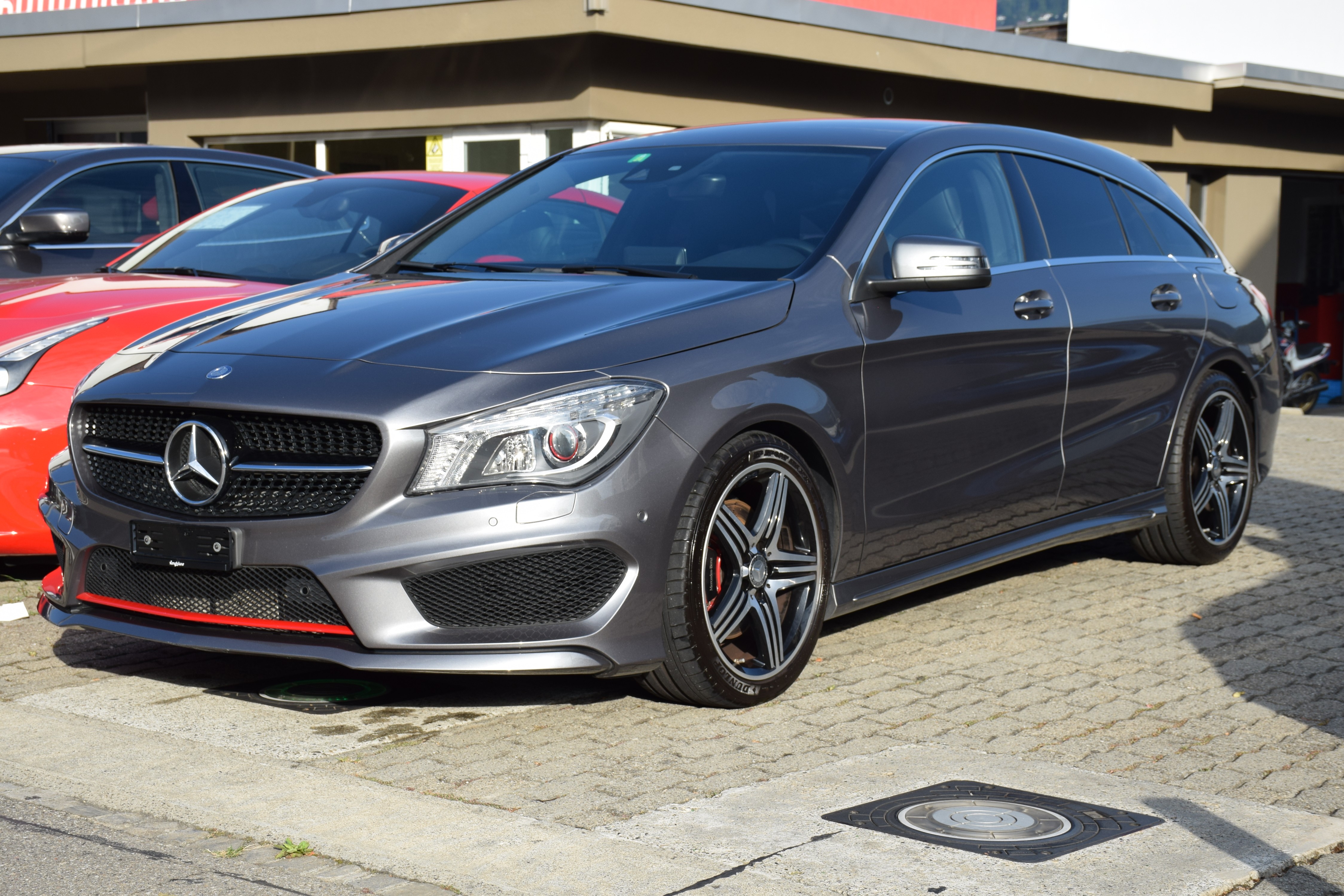 MERCEDES-BENZ CLA Shooting Brake 250 Sport 7G-DCT 4Matic