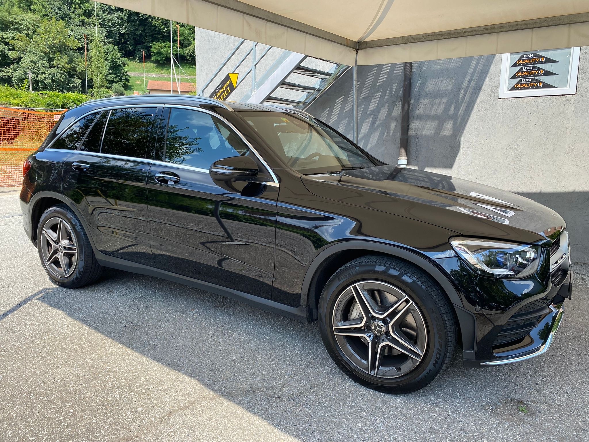 MERCEDES-BENZ GLC 220 d AMG Line 4Matic 9G-Tronic