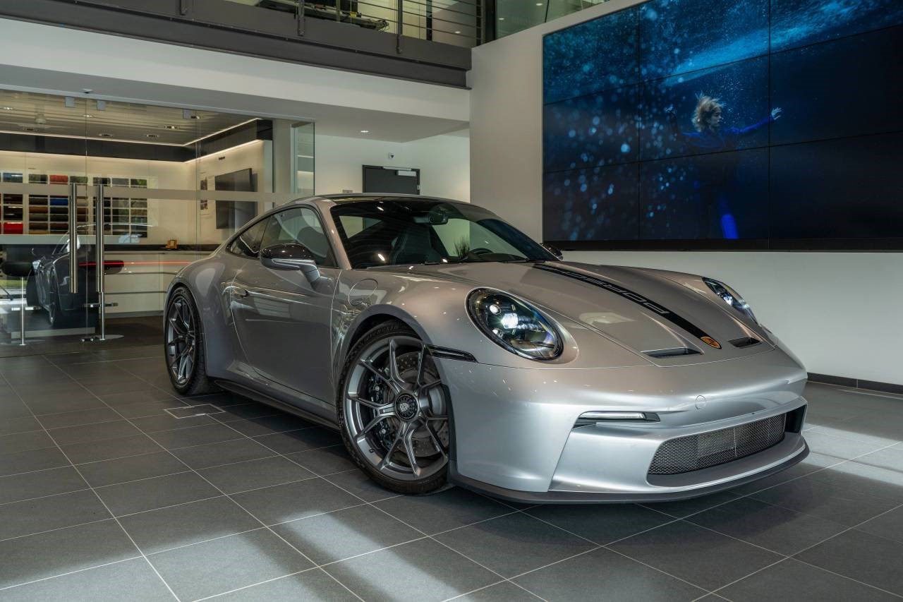 PORSCHE 911 GT3 mit Touring-Paket