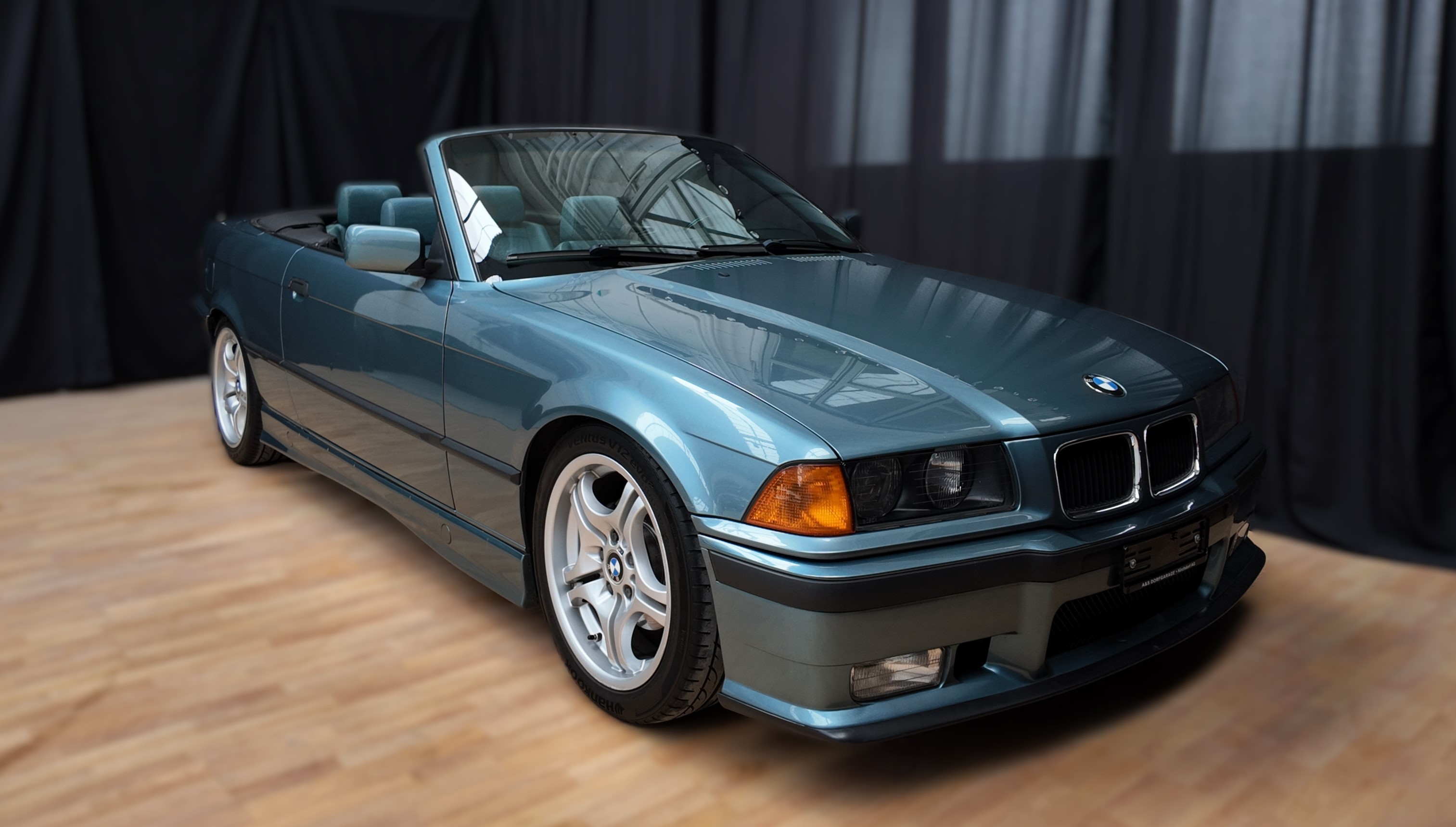 BMW 325i A Cabrio