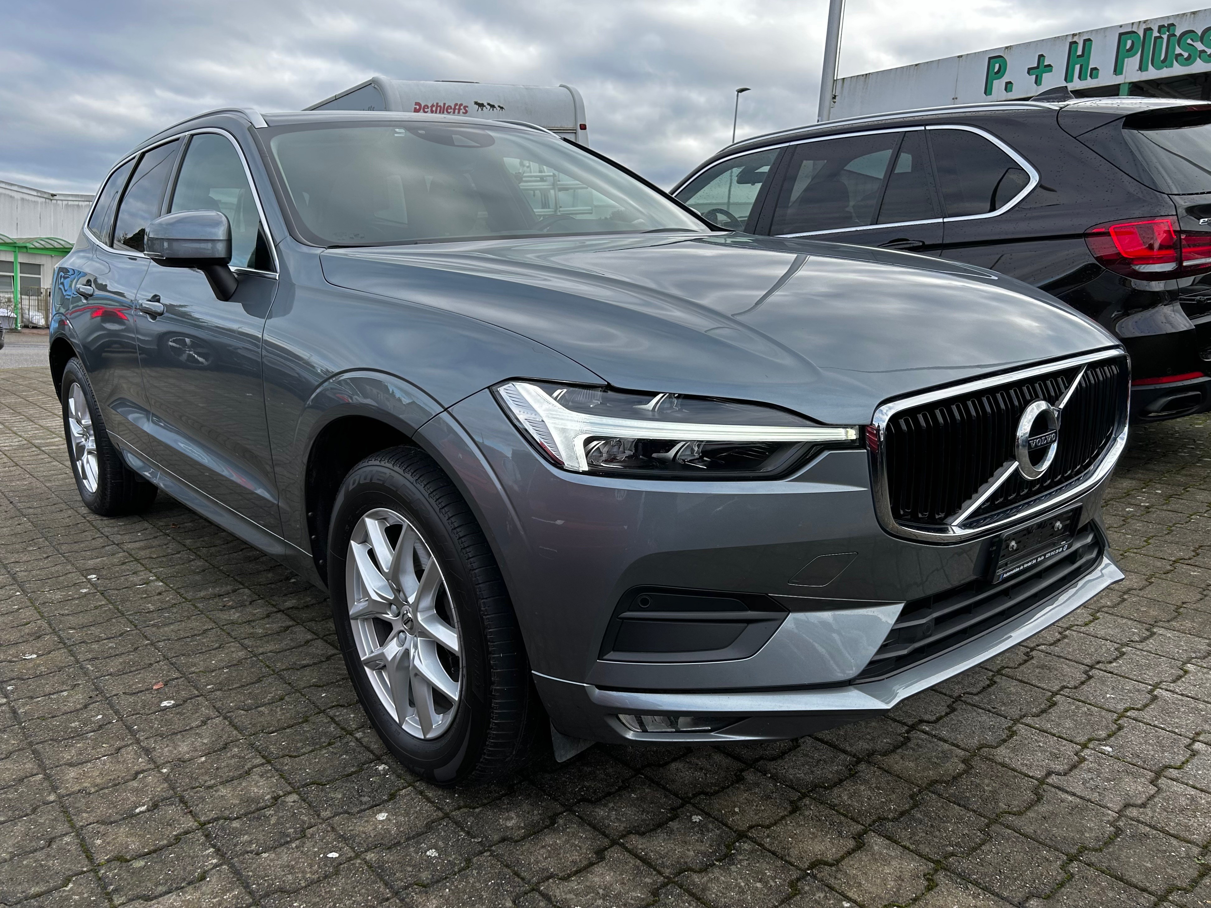 VOLVO XC60 B4 Diesel Mild Hybrid AWD Momentum Geartronic