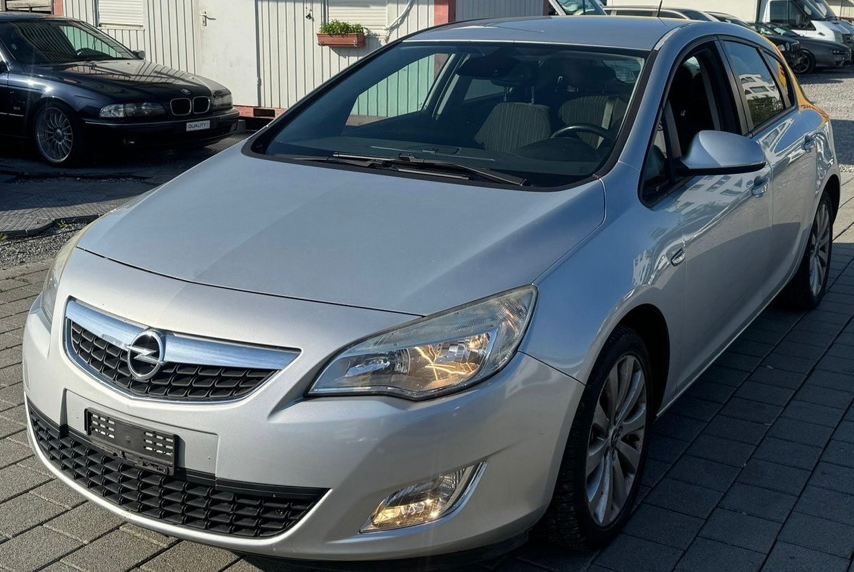 OPEL Astra 1.6i 16V (Limousine BO5)