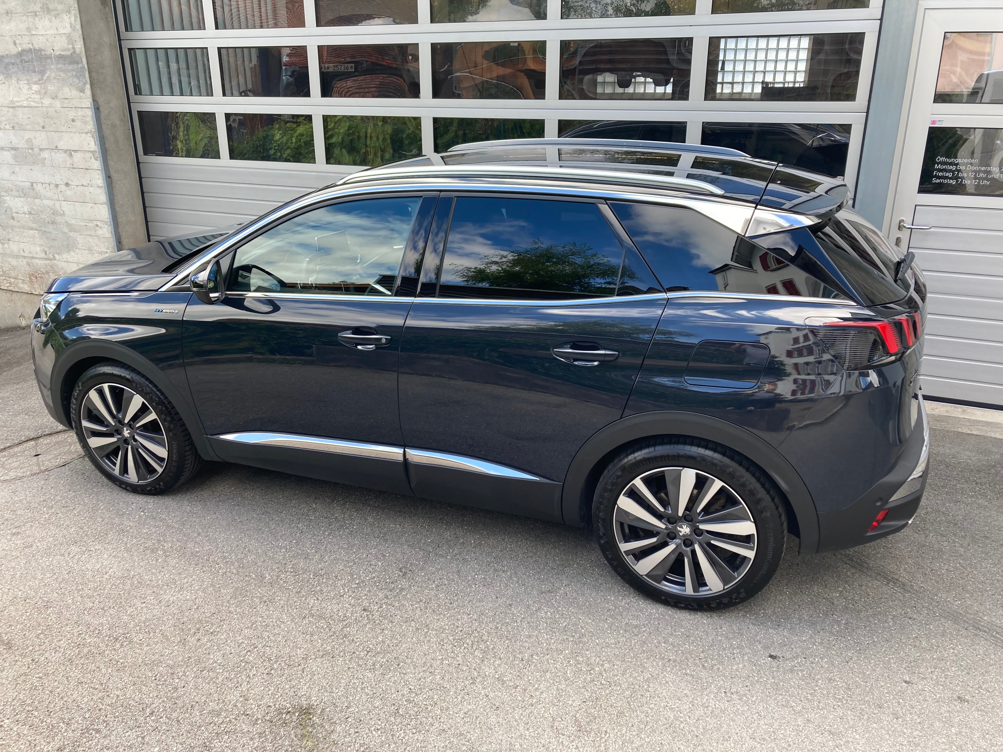 PEUGEOT 3008 300e Hybrid4 GT Line GT Line EAT8