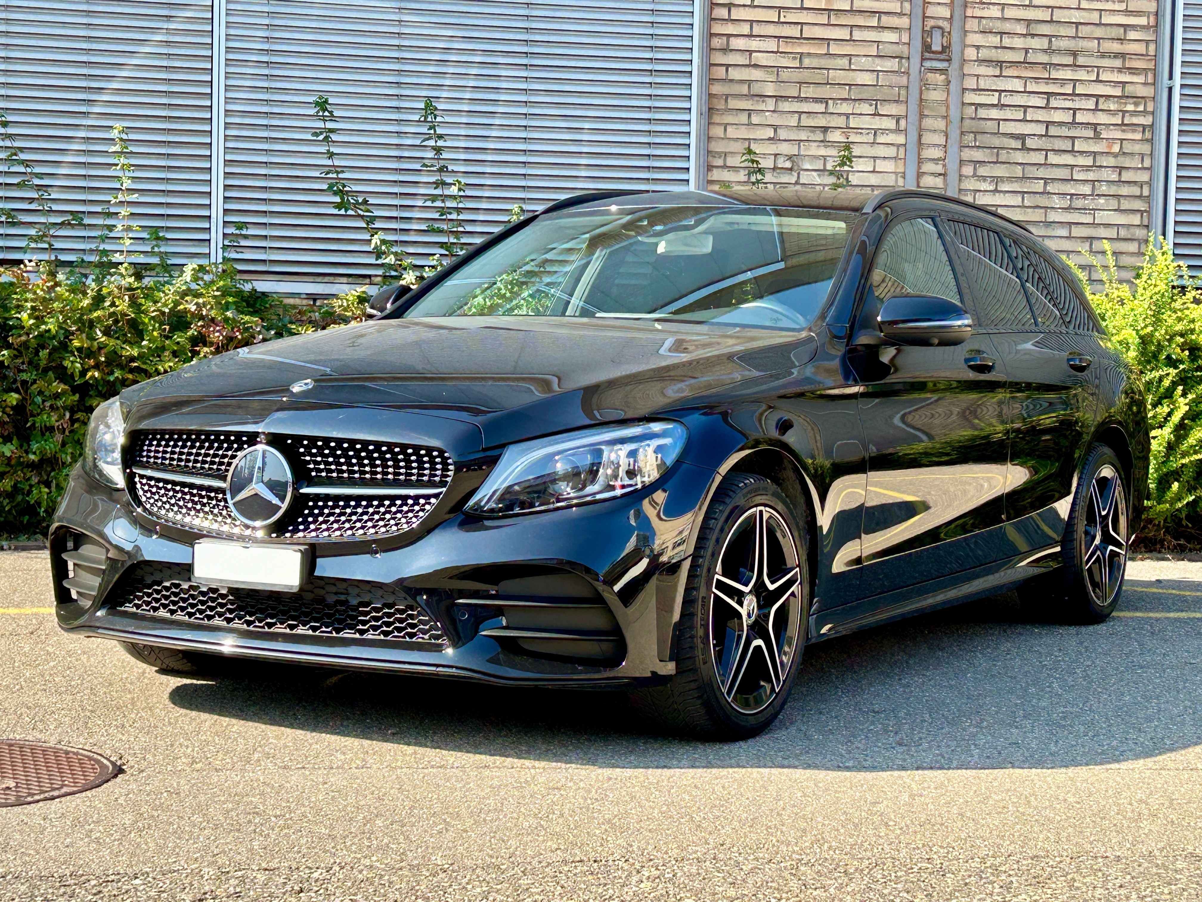 MERCEDES-BENZ C 200 Swiss Star AMG Line 4M 9G-Tronic