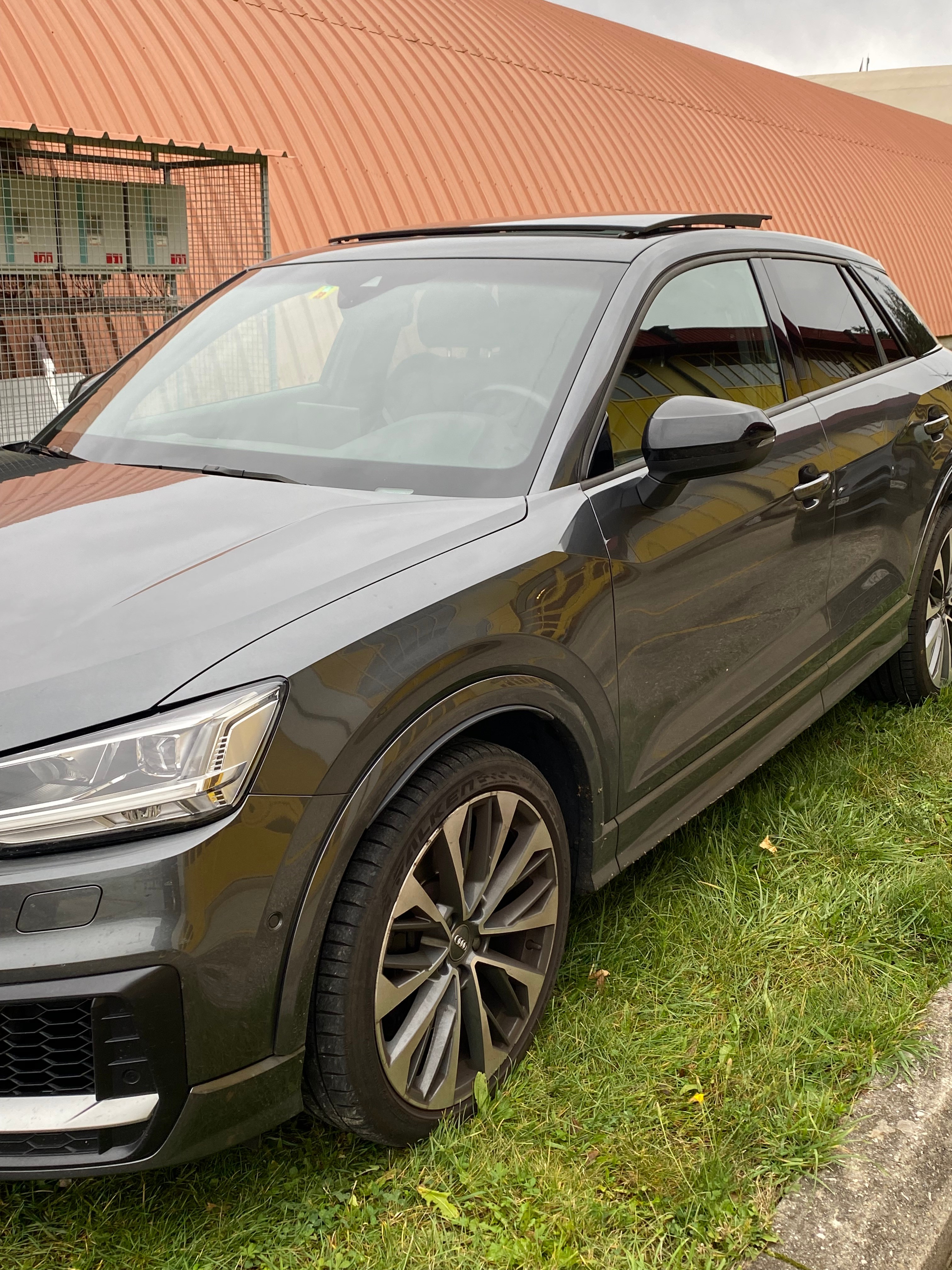 AUDI SQ2 TFSI quattro S-tronic