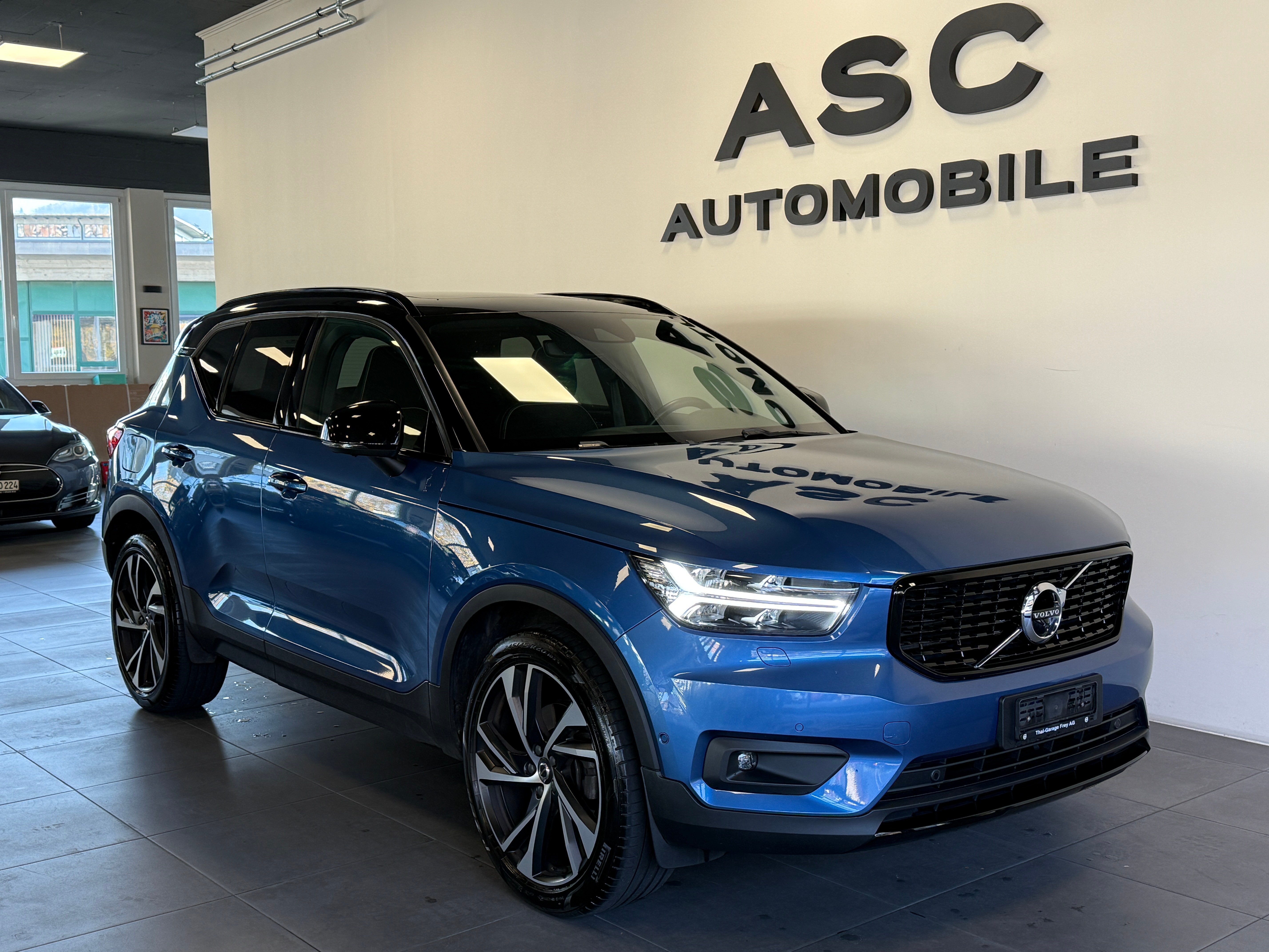 VOLVO XC40 T5 AWD (4x4) R-Design Geartronic