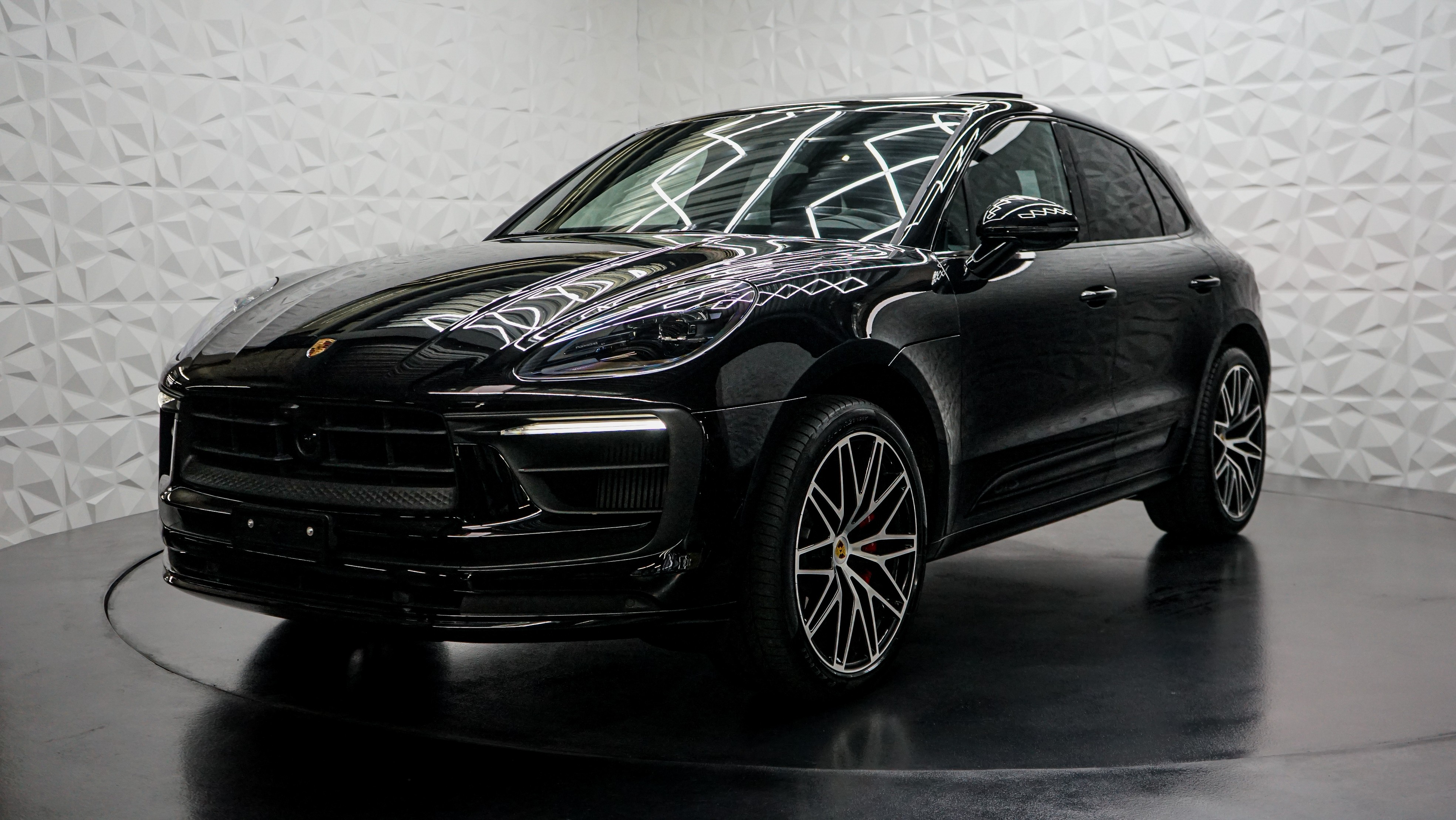 PORSCHE Macan GTS PDK