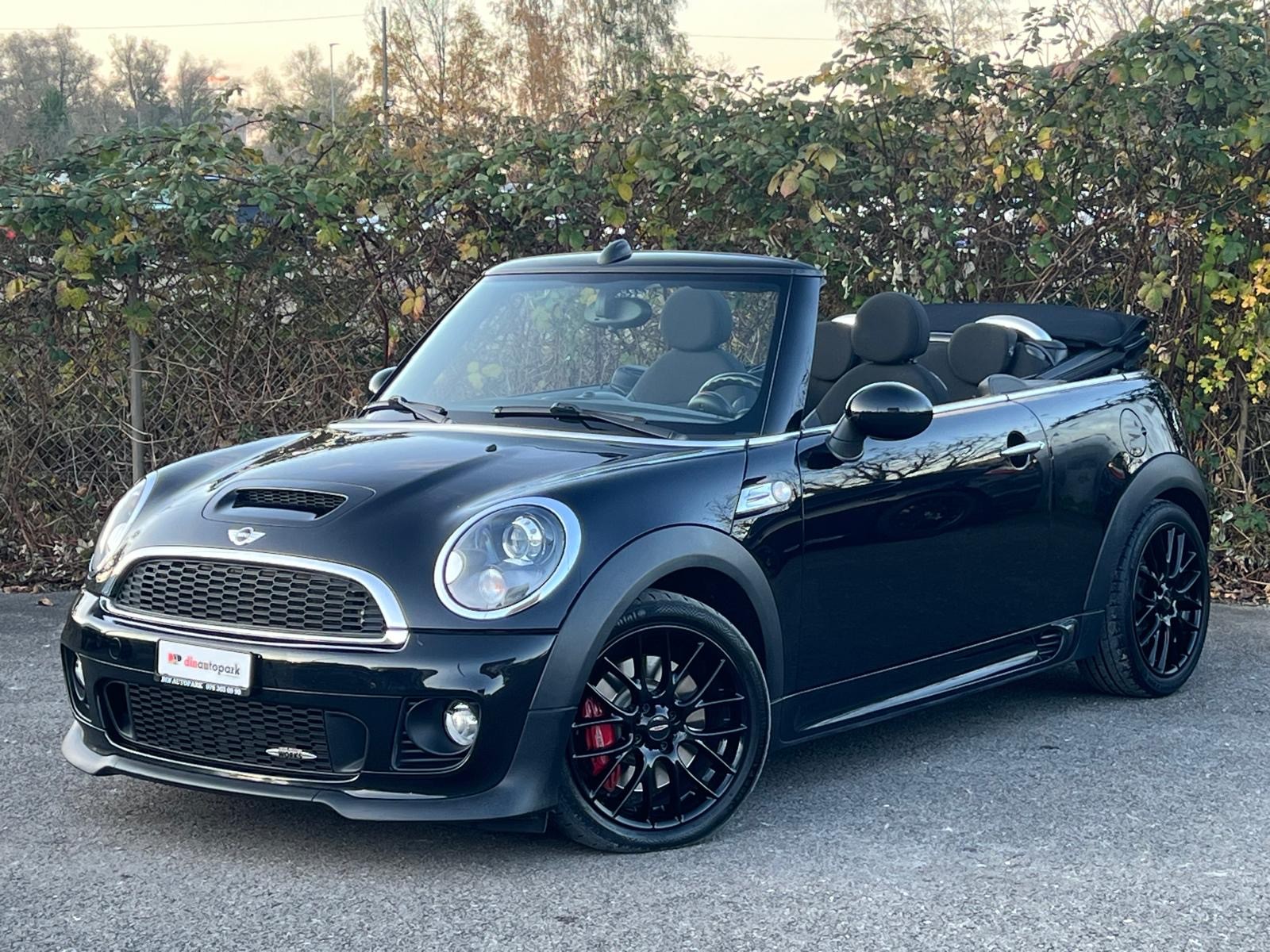 MINI Mini Cooper John Cooper Works Cabriolet