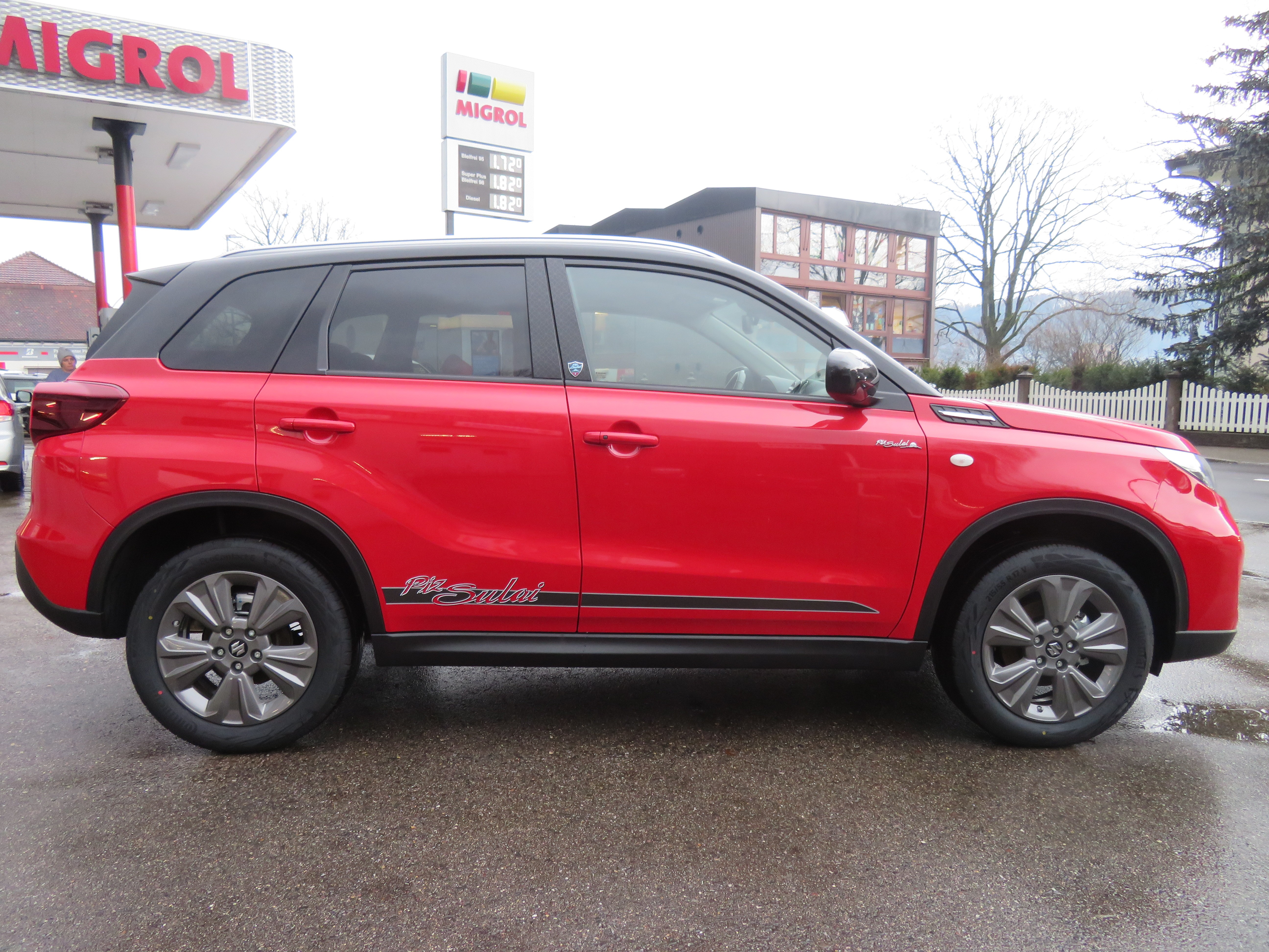 SUZUKI Vitara 1.5 Hybrid Piz Sulai