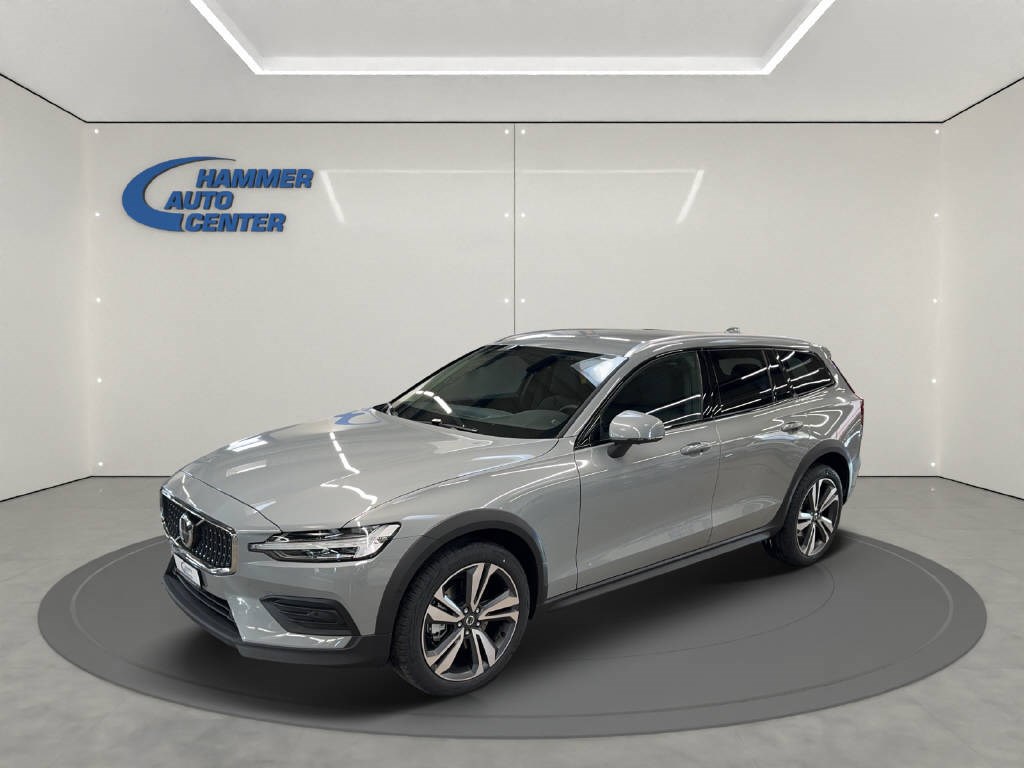 VOLVO V60 Cross Country 2.0 B4 Plus