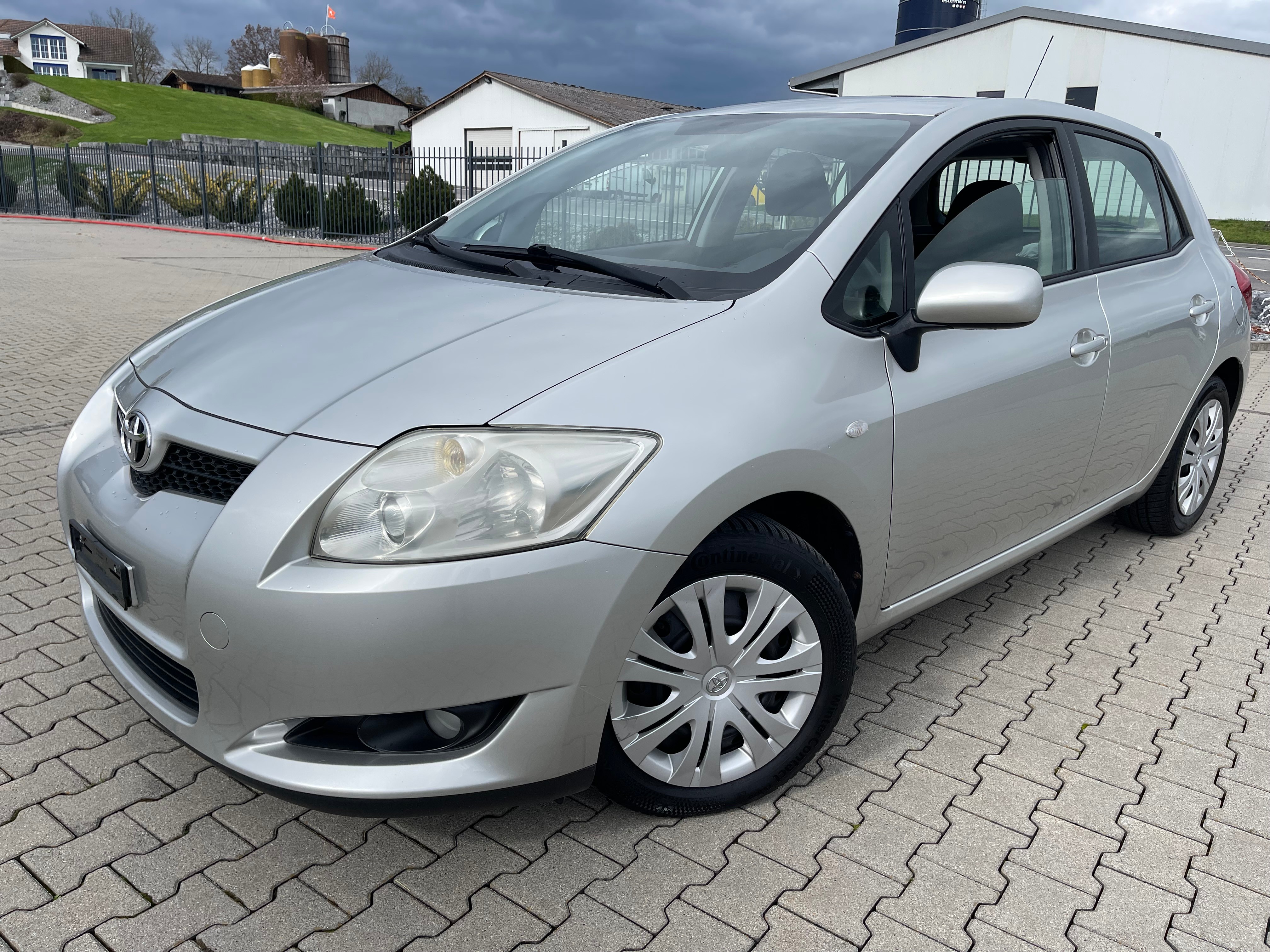 TOYOTA Auris 1.6 Linea Luna