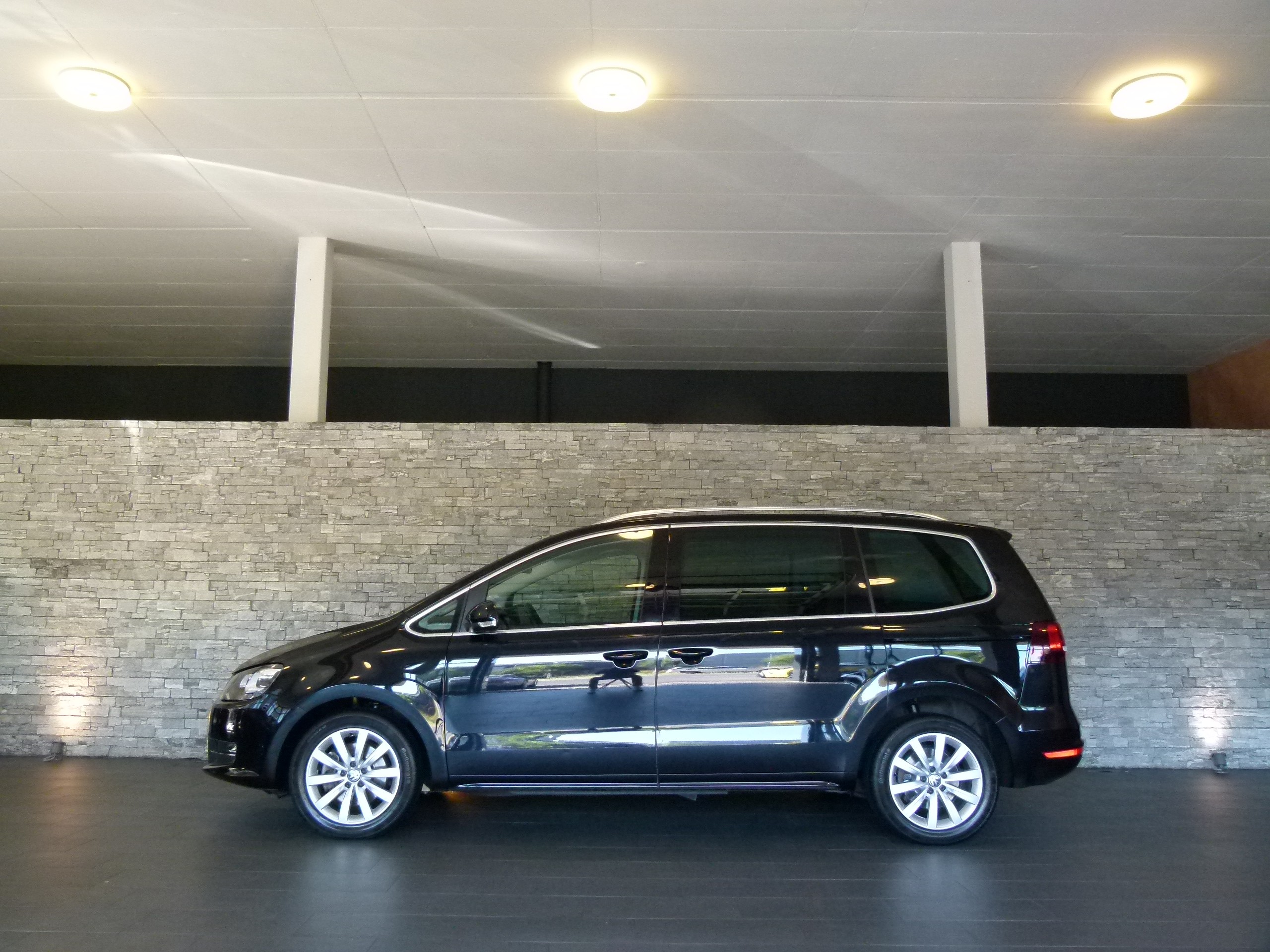 VW Sharan 2.0 TDI BMT Highline 4Motion DSG 7-Plätzer