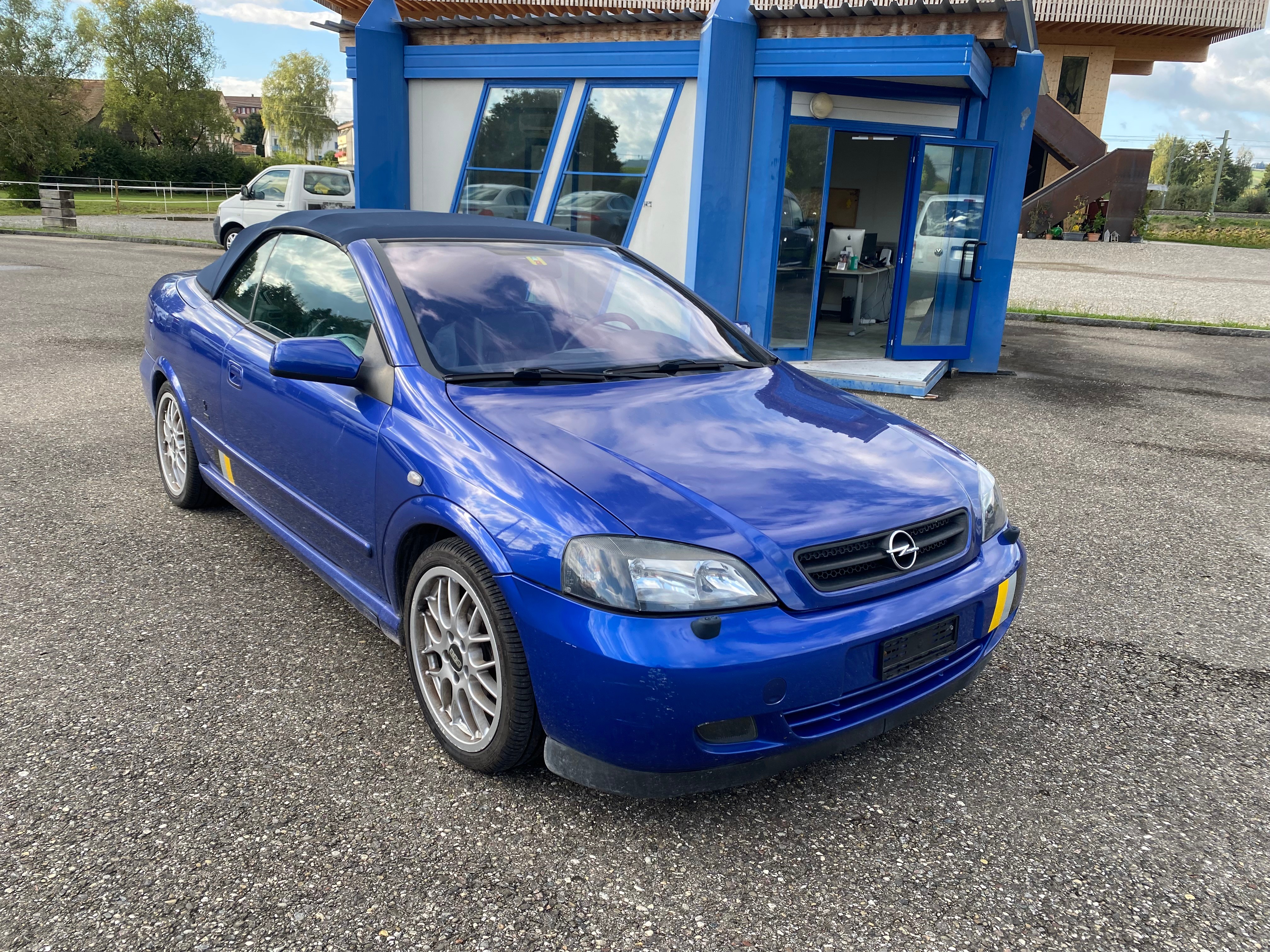 OPEL Astra Cabriolet 2.2i 16V