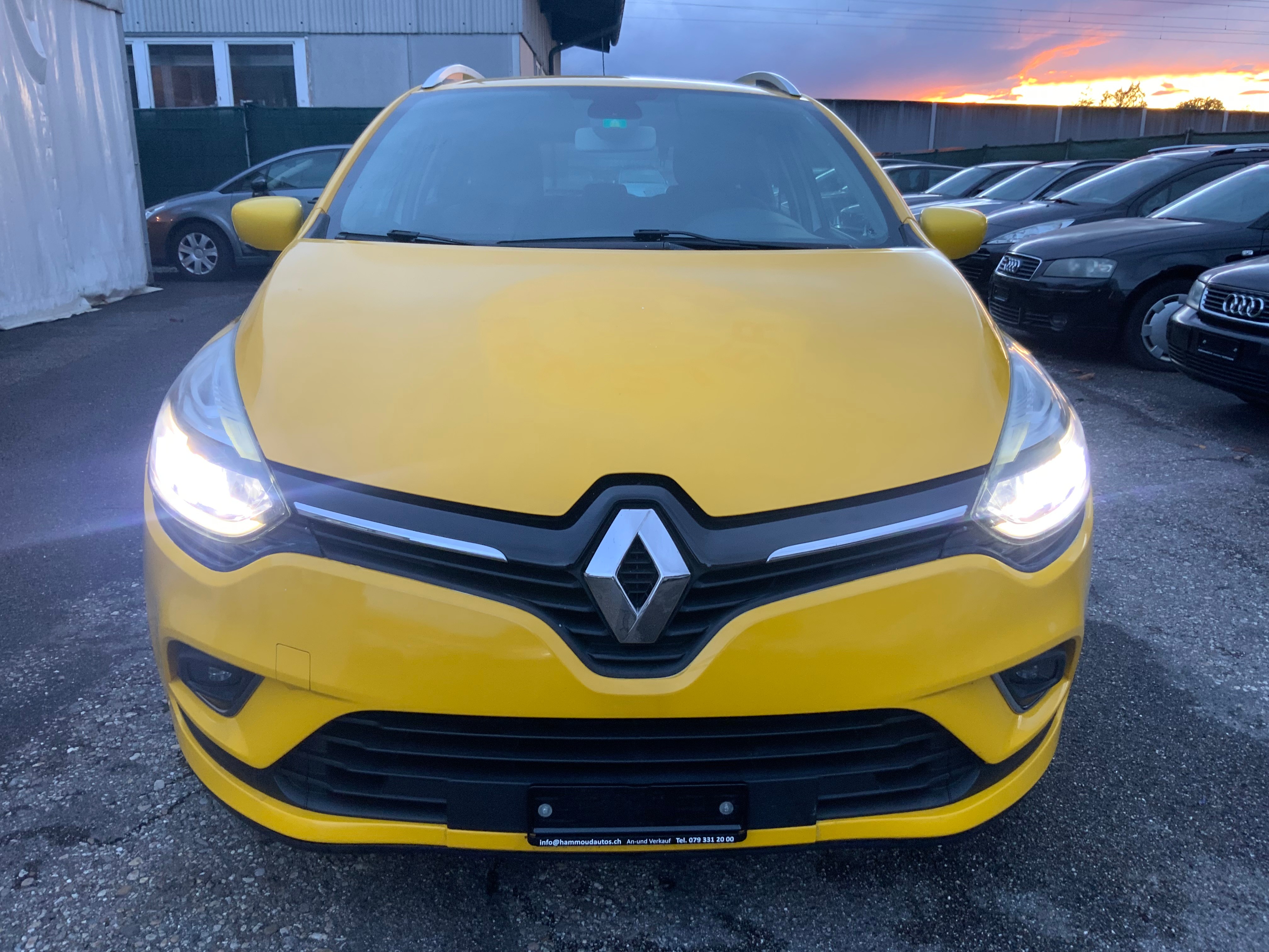 RENAULT Clio Grandtour 1.2 16V T Intens EDC