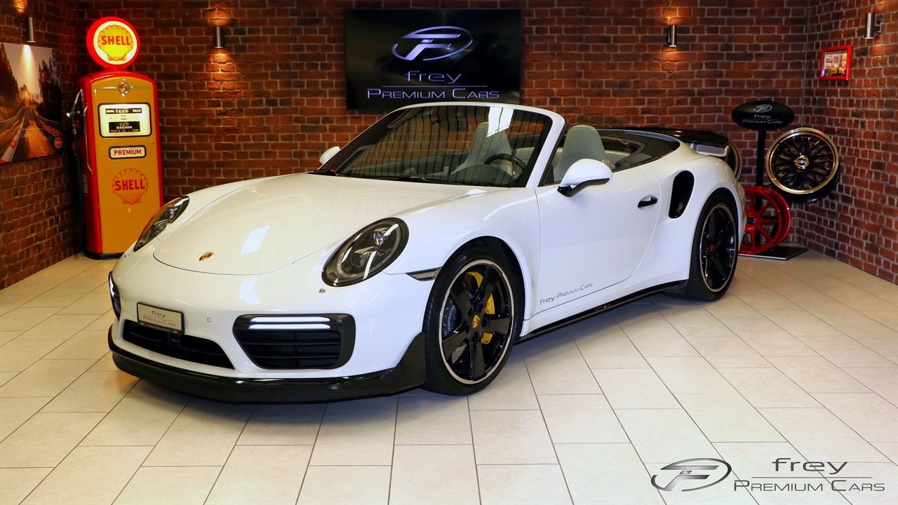 PORSCHE 911 Turbo S Cabrio PDK