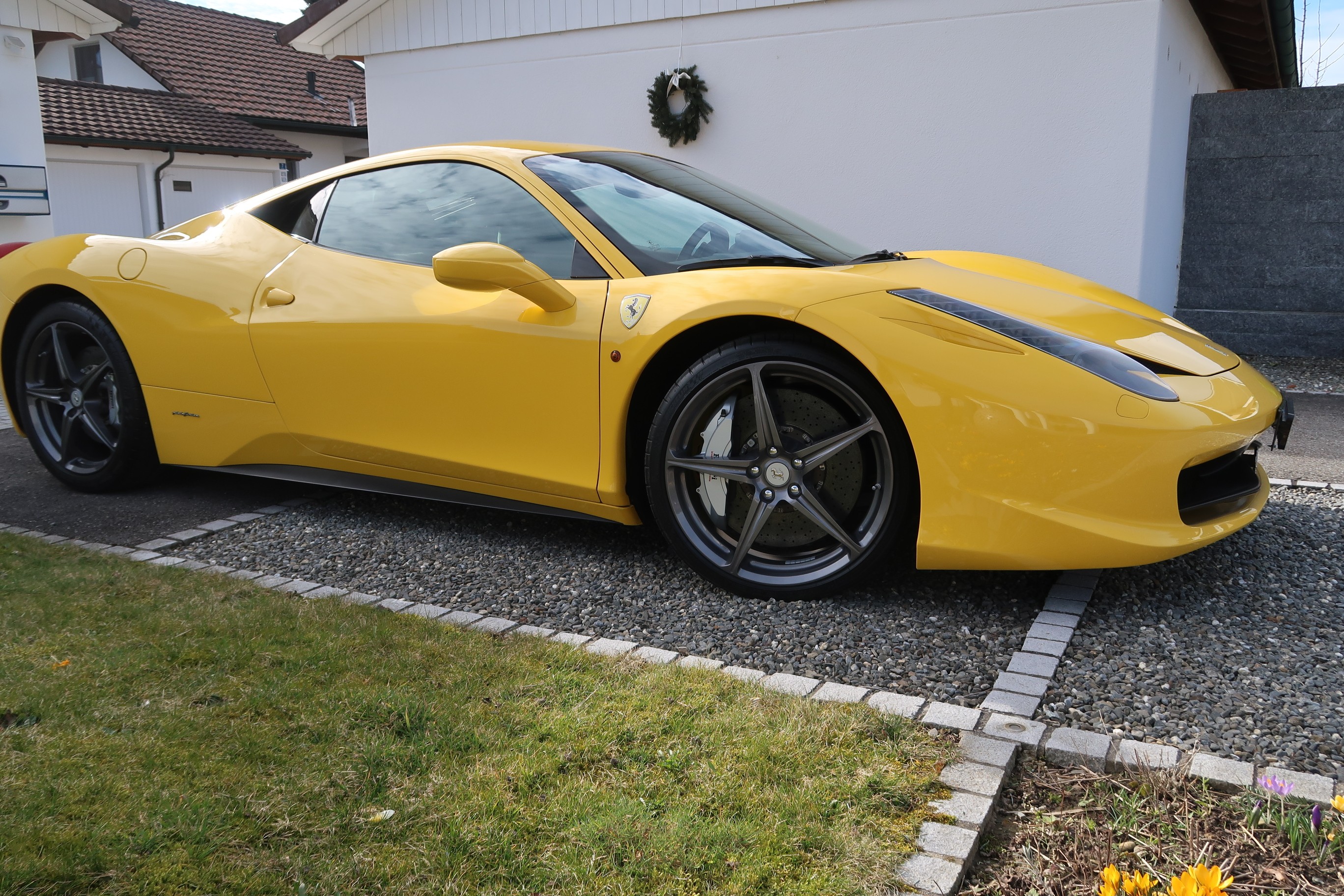 FERRARI 458 Italia 4.5 V8