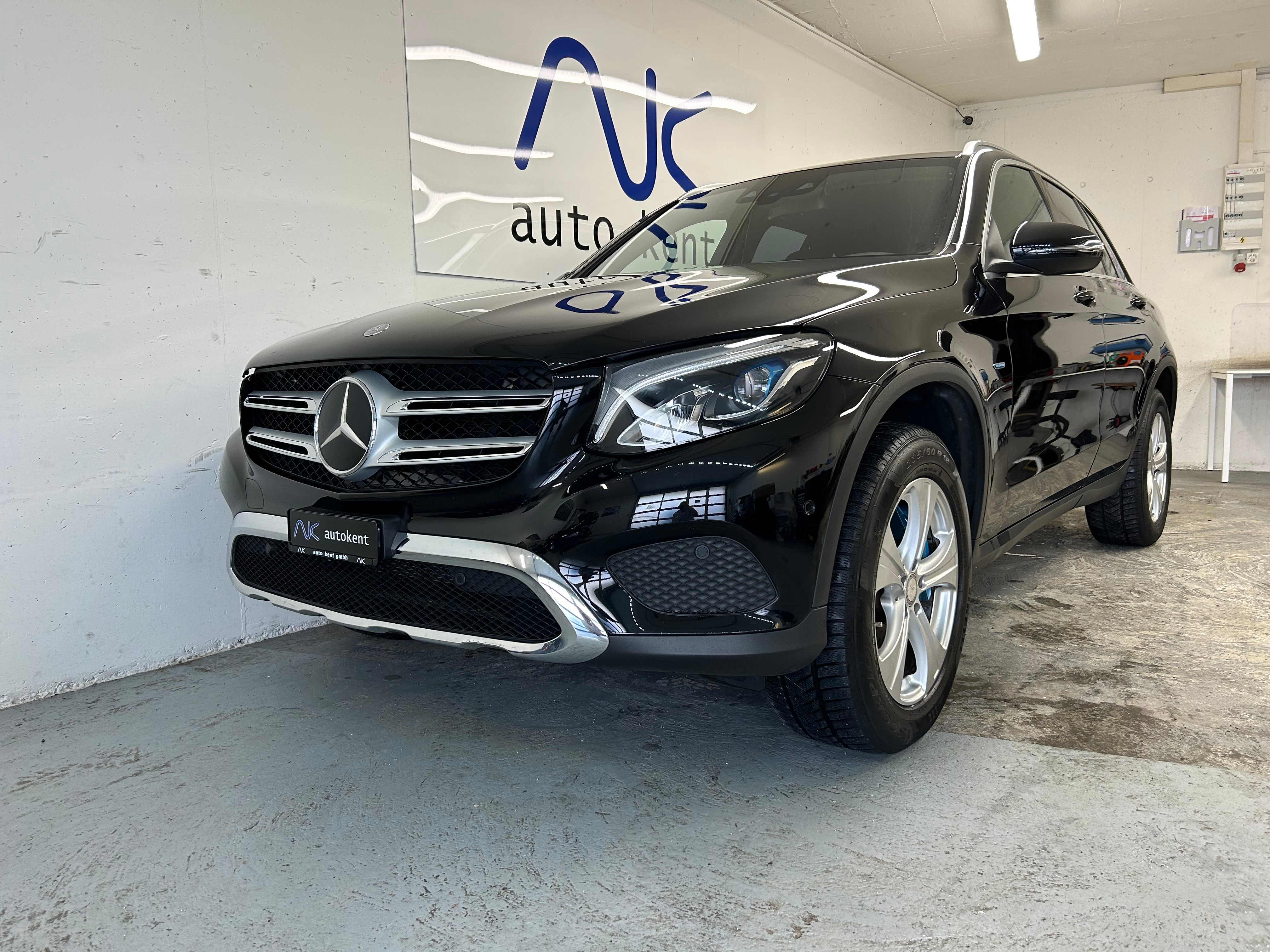 MERCEDES-BENZ GLC 350 e Off-Road 4Matic 9G-Tronic