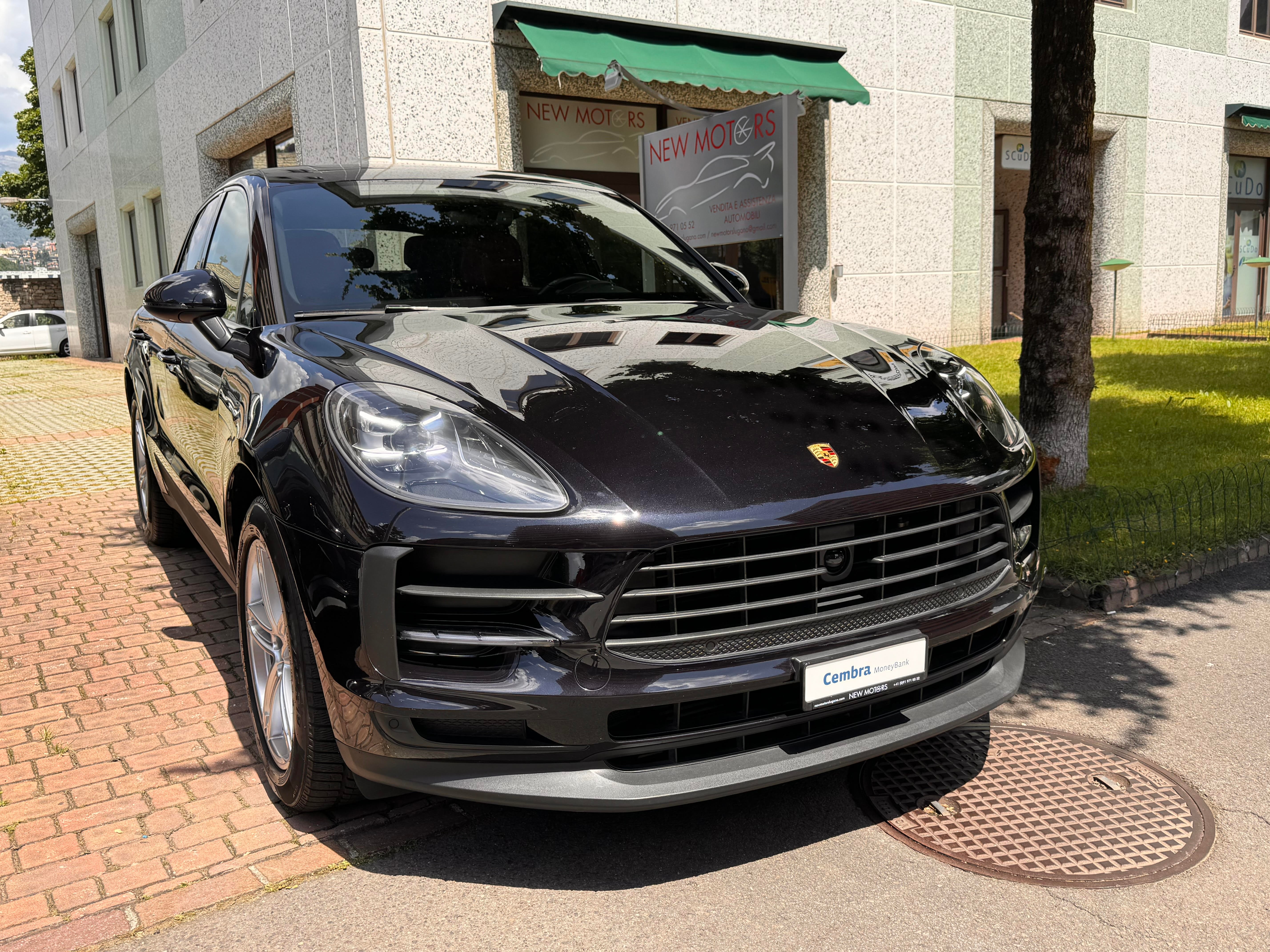 PORSCHE Macan PDK