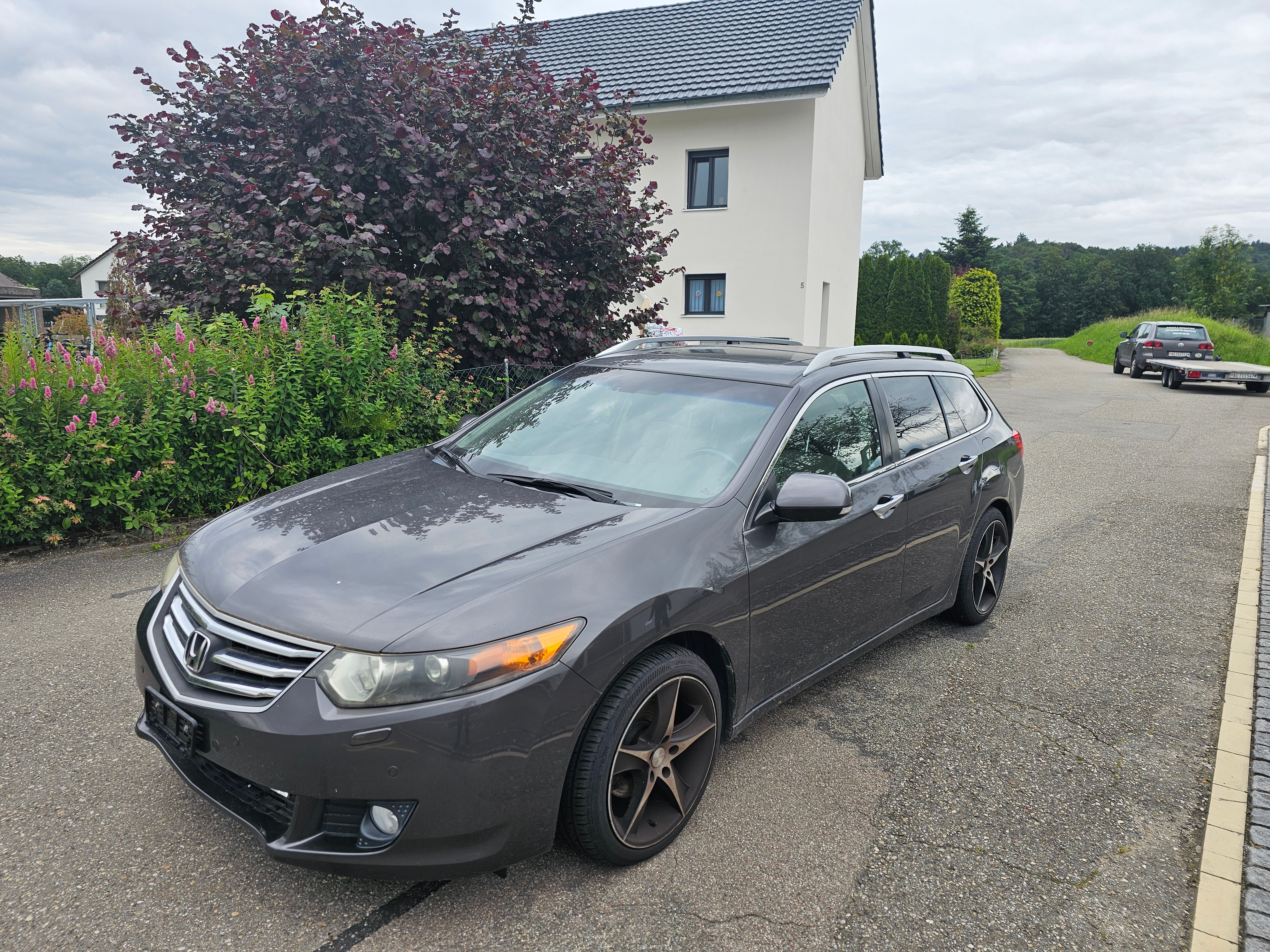 HONDA Accord Tourer 2.0i 16V Executive Automatic