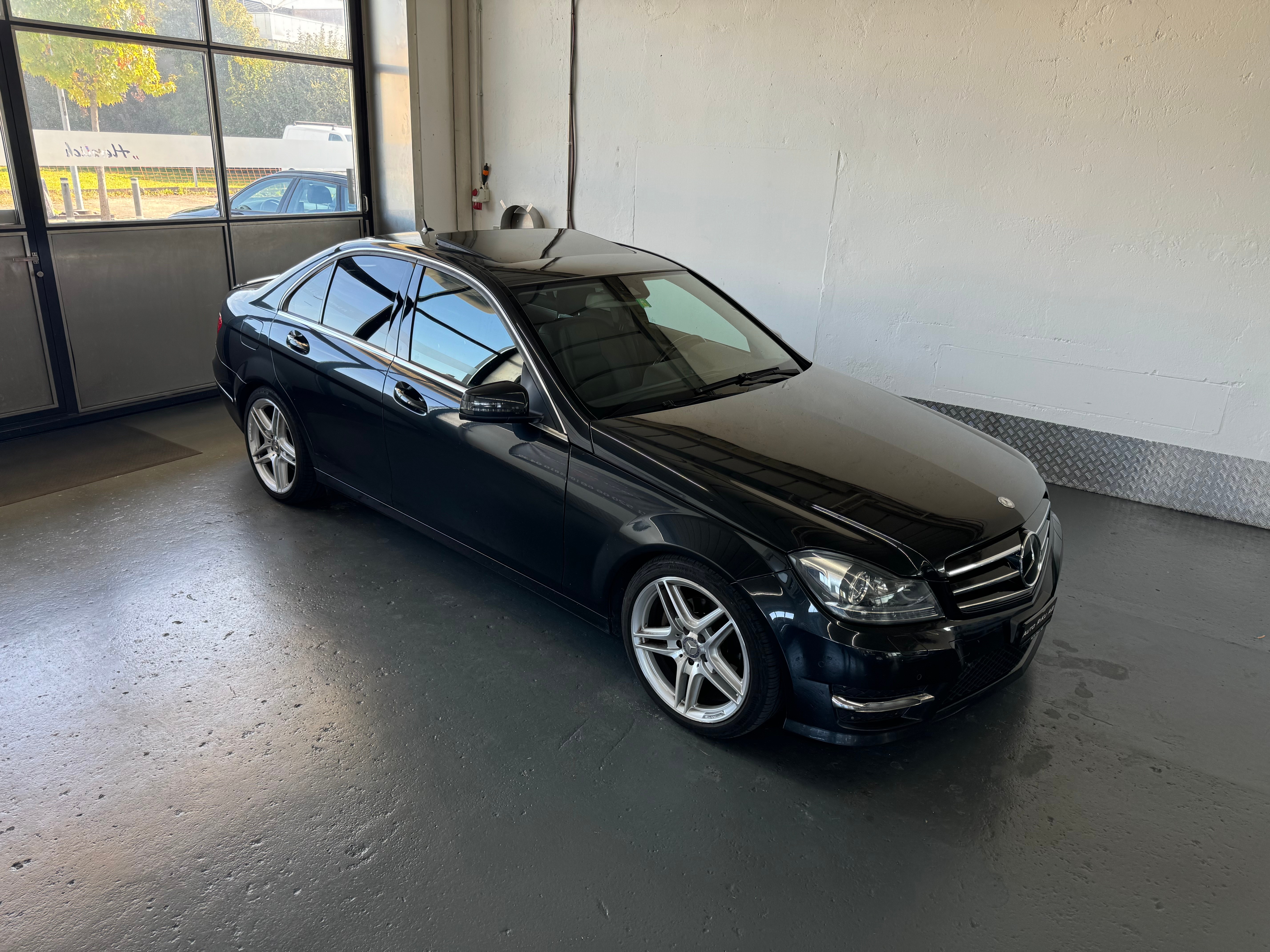 MERCEDES-BENZ C 250 Avantgarde 7G-Tronic