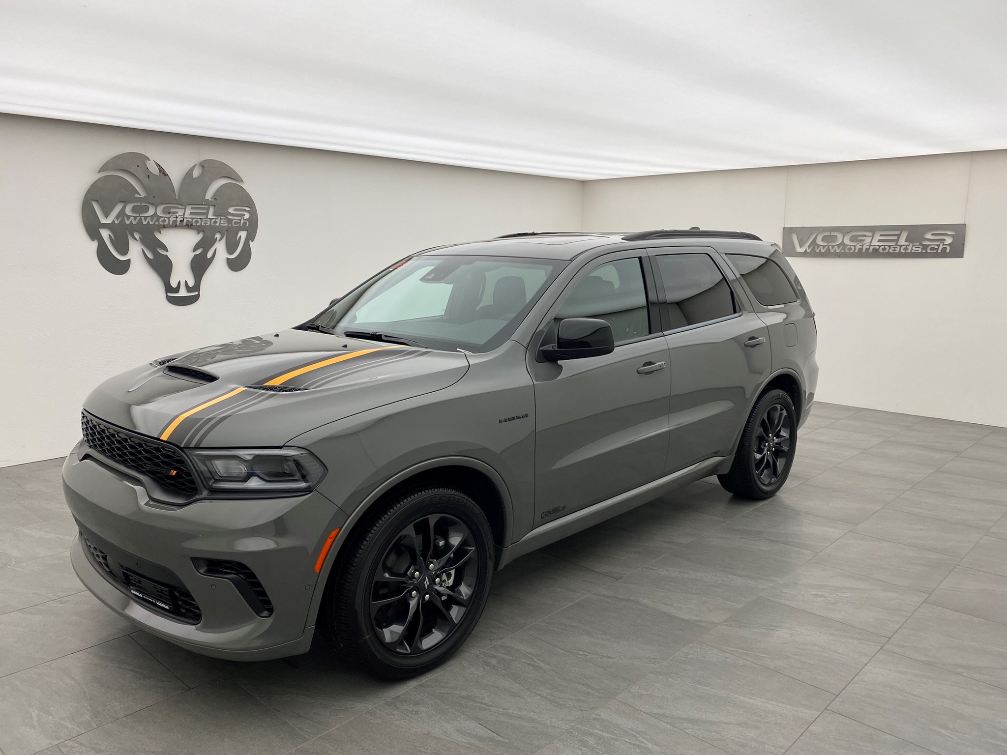 DODGE Durango R/T Hemi Orange P.