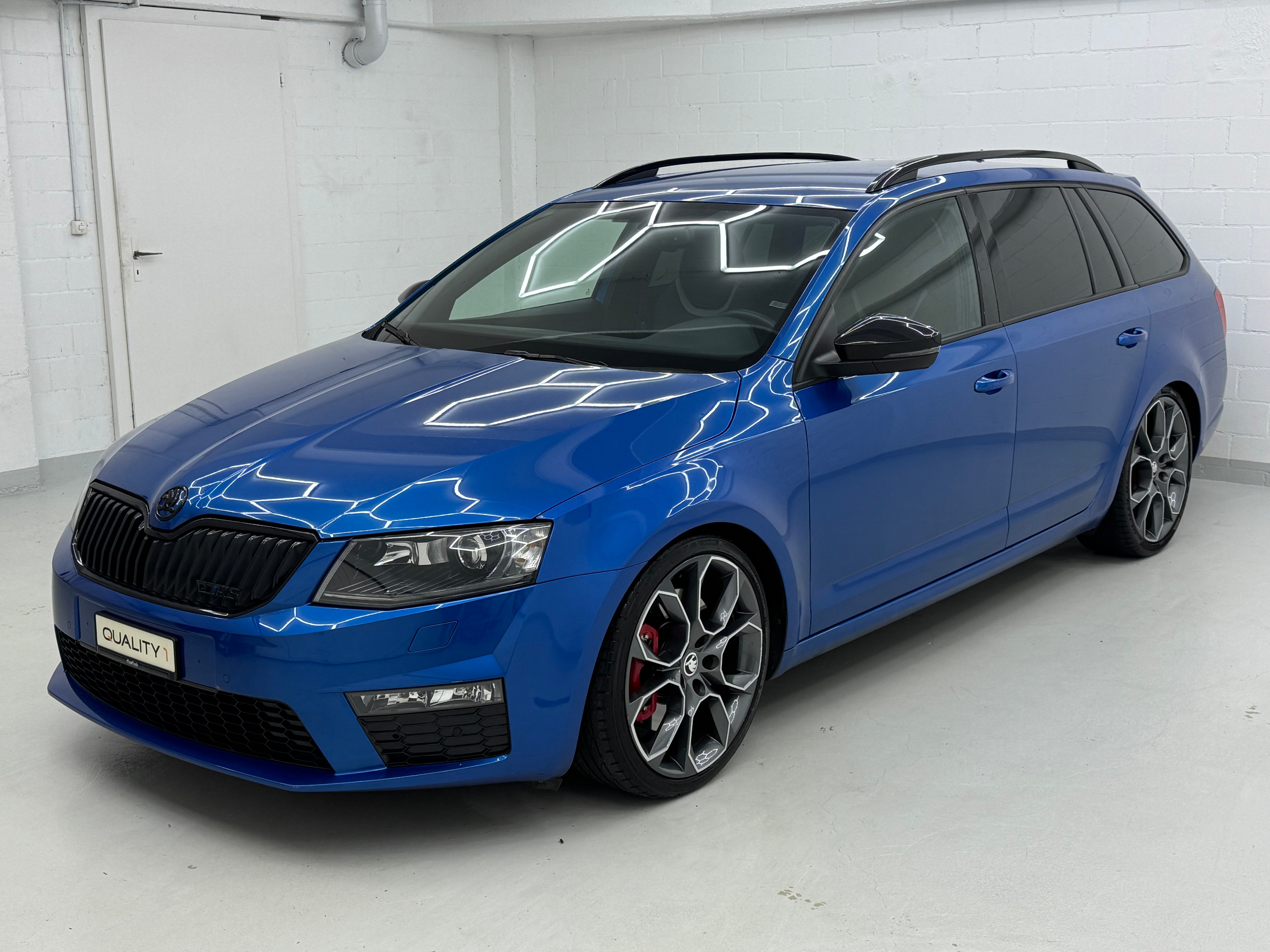 SKODA Octavia Combi 2.0 TSI RS DSG